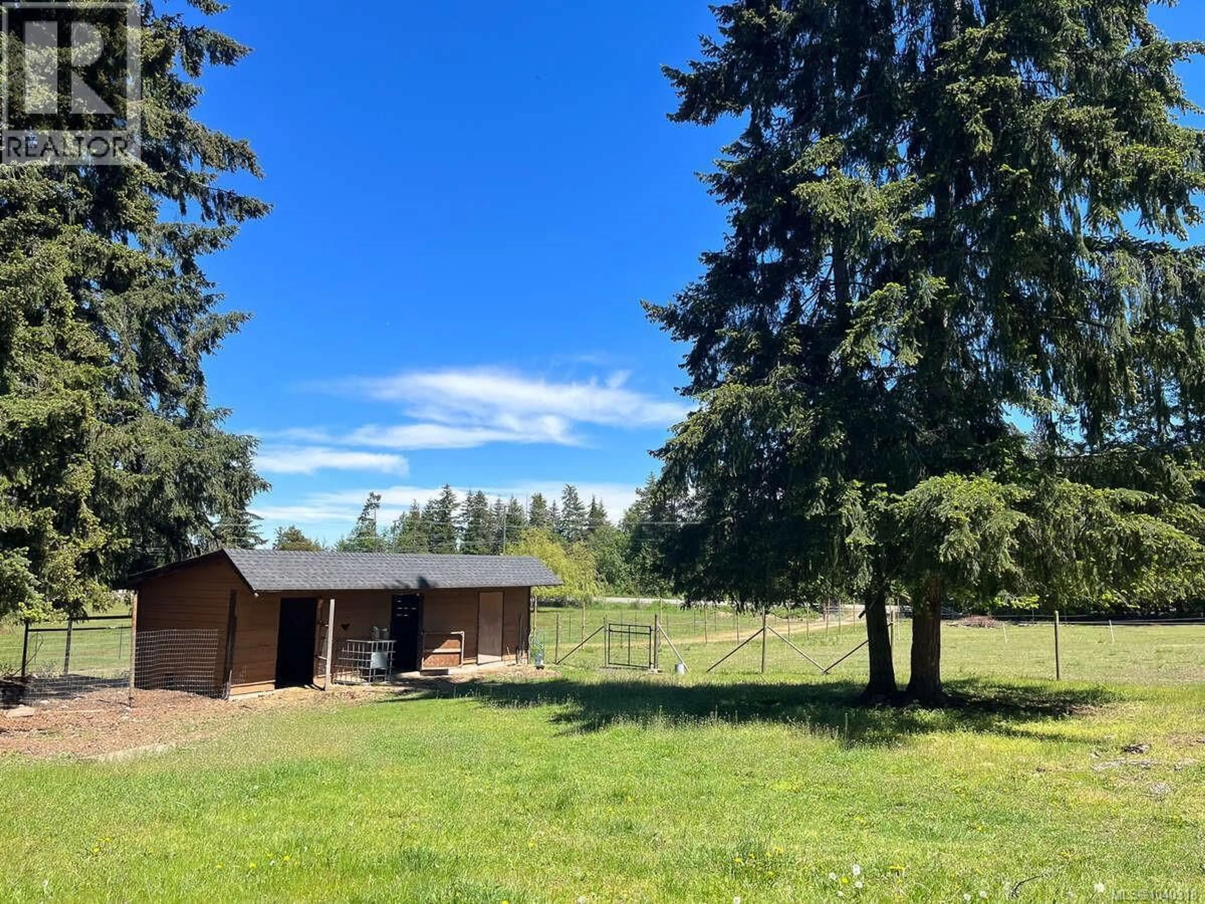 A pic from outside/outdoor area/front of a property/back of a property/a pic from drone, forest/trees view for 981 PRATT ROAD, Hilliers British Columbia V9K1W5