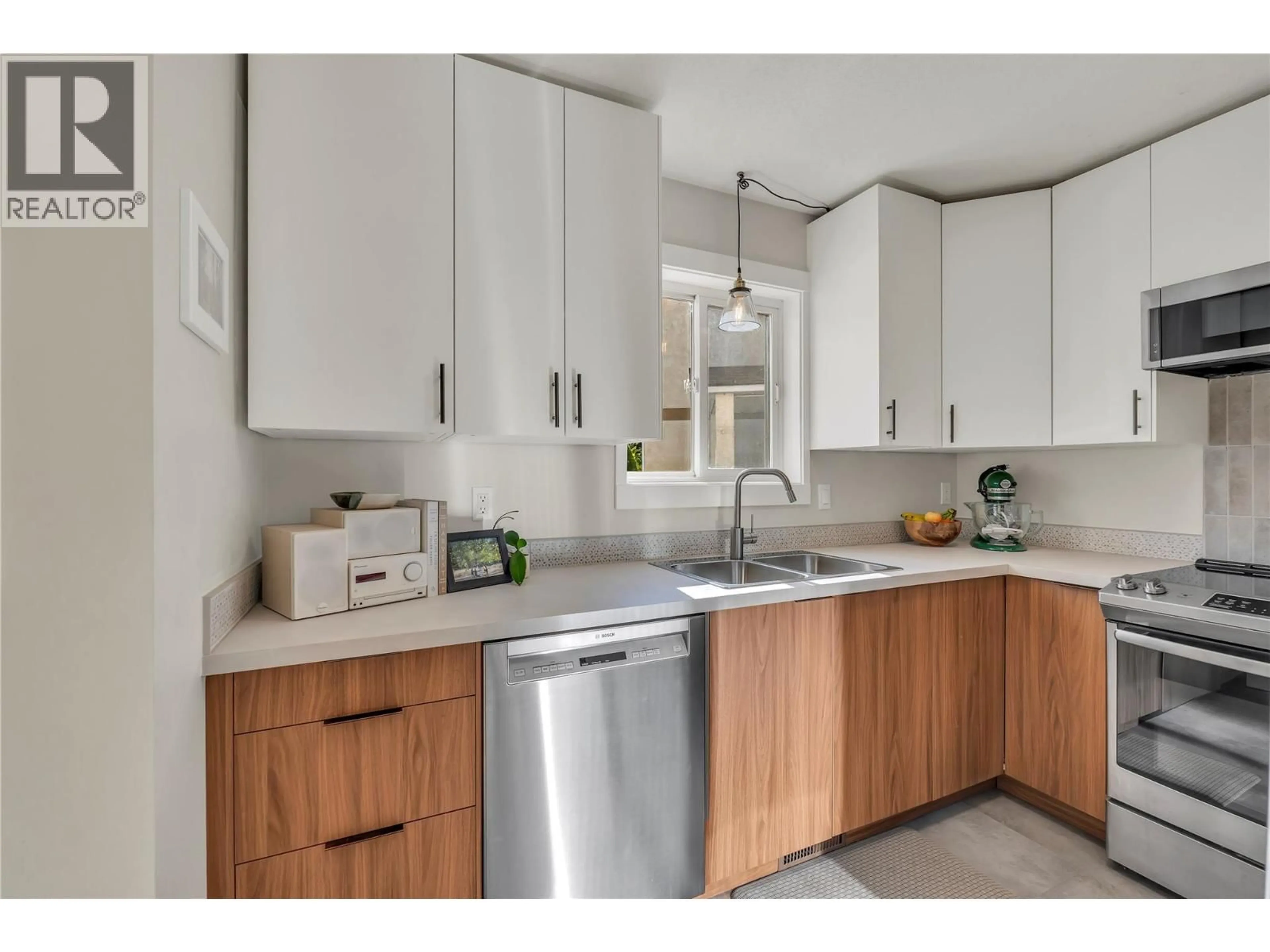 Standard kitchen, ceramic/tile floor for 3 - 8710 PRAIRIE VALLEY ROAD, Summerland British Columbia V0H1Z2