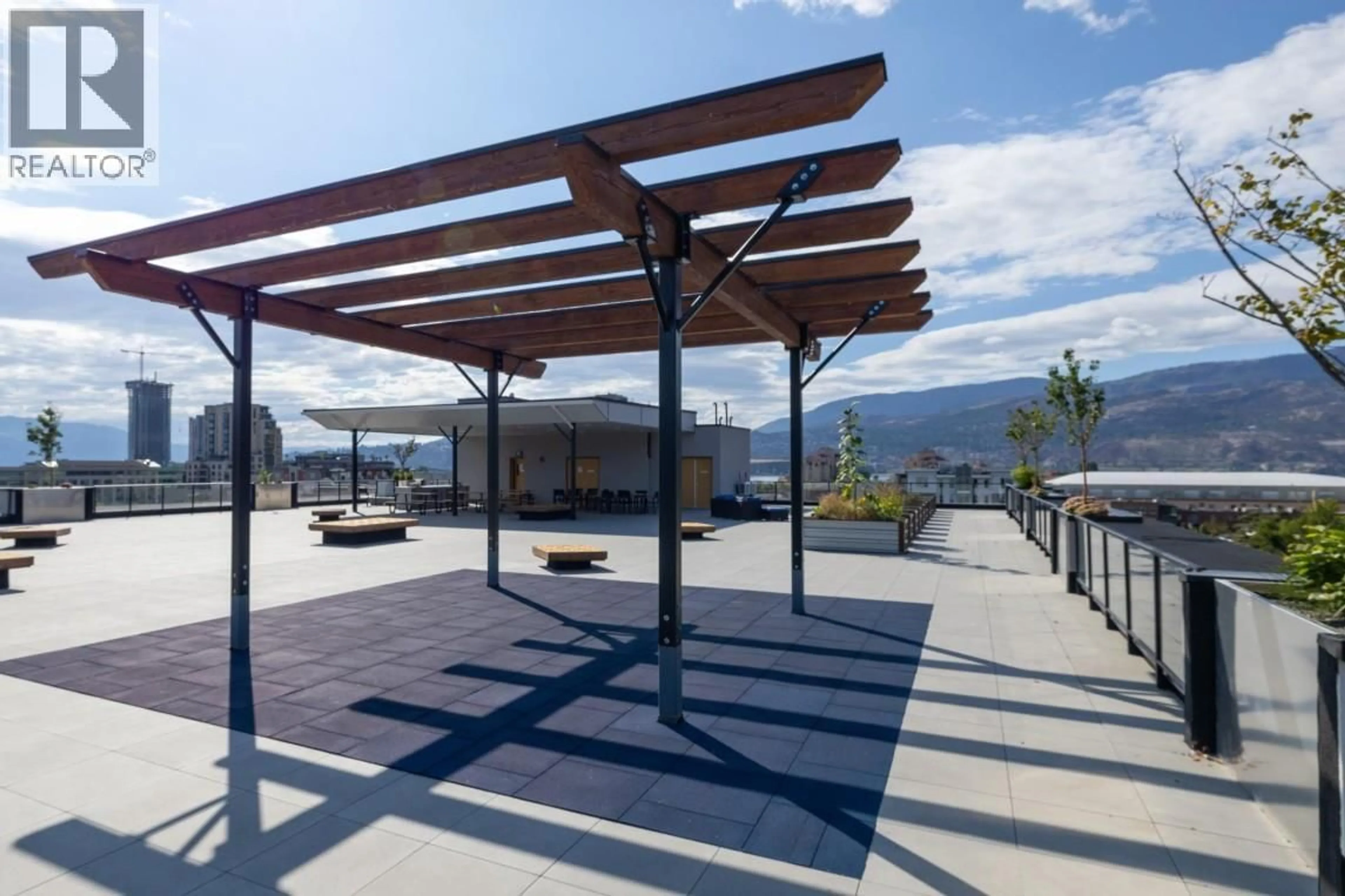 Patio, mountain view for 509 - 604 CAWSTON AVENUE, Kelowna British Columbia V1Y6Z4
