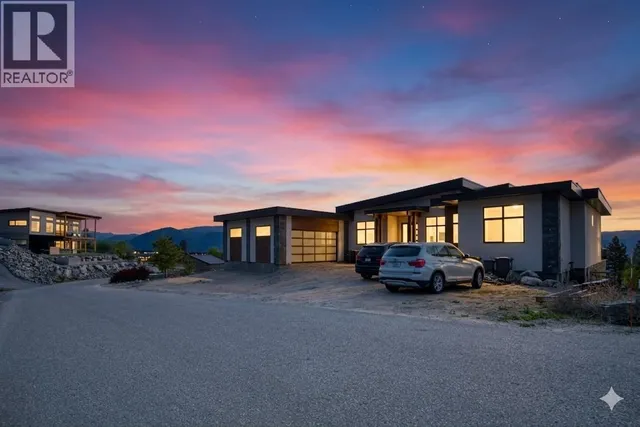 2835 OUTLOOK WAY, Naramata 5