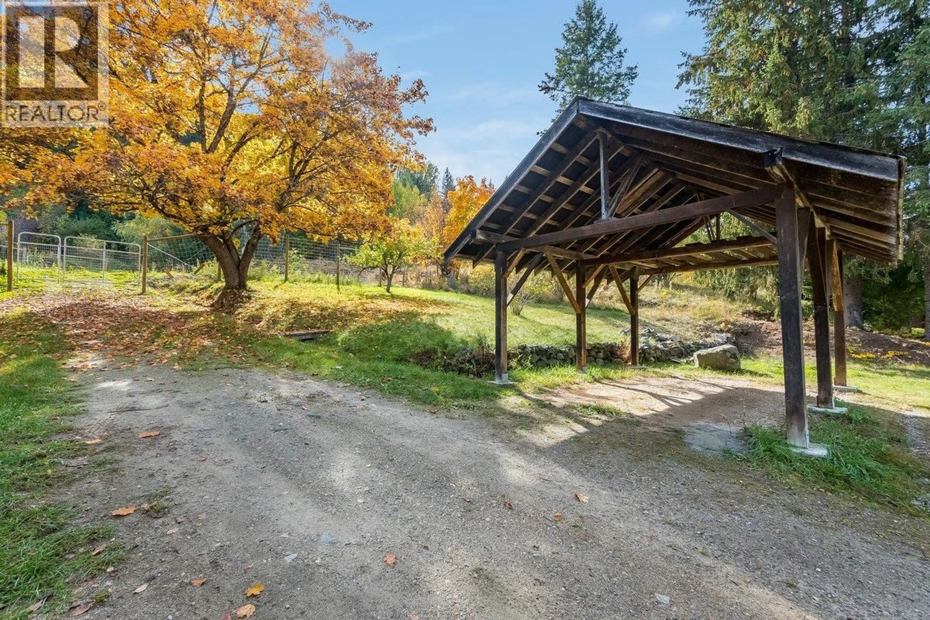 Patio, forest/trees view for 3051 FOFONOW ROAD, Nelson British Columbia V1L6Y5