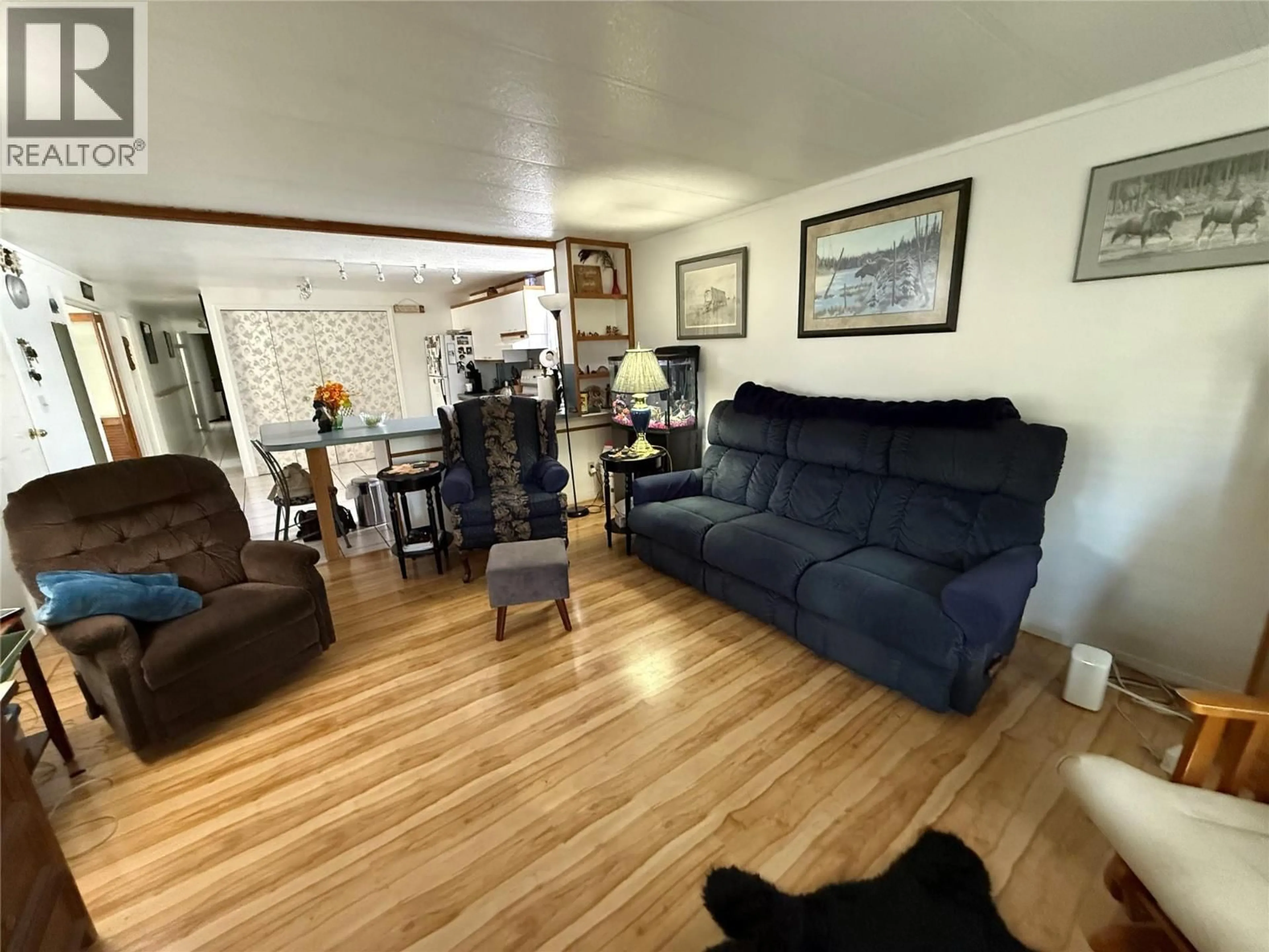 Living room with furniture, unknown for 64 - 720 COMMONWEALTH ROAD, Kelowna British Columbia V4V1R6