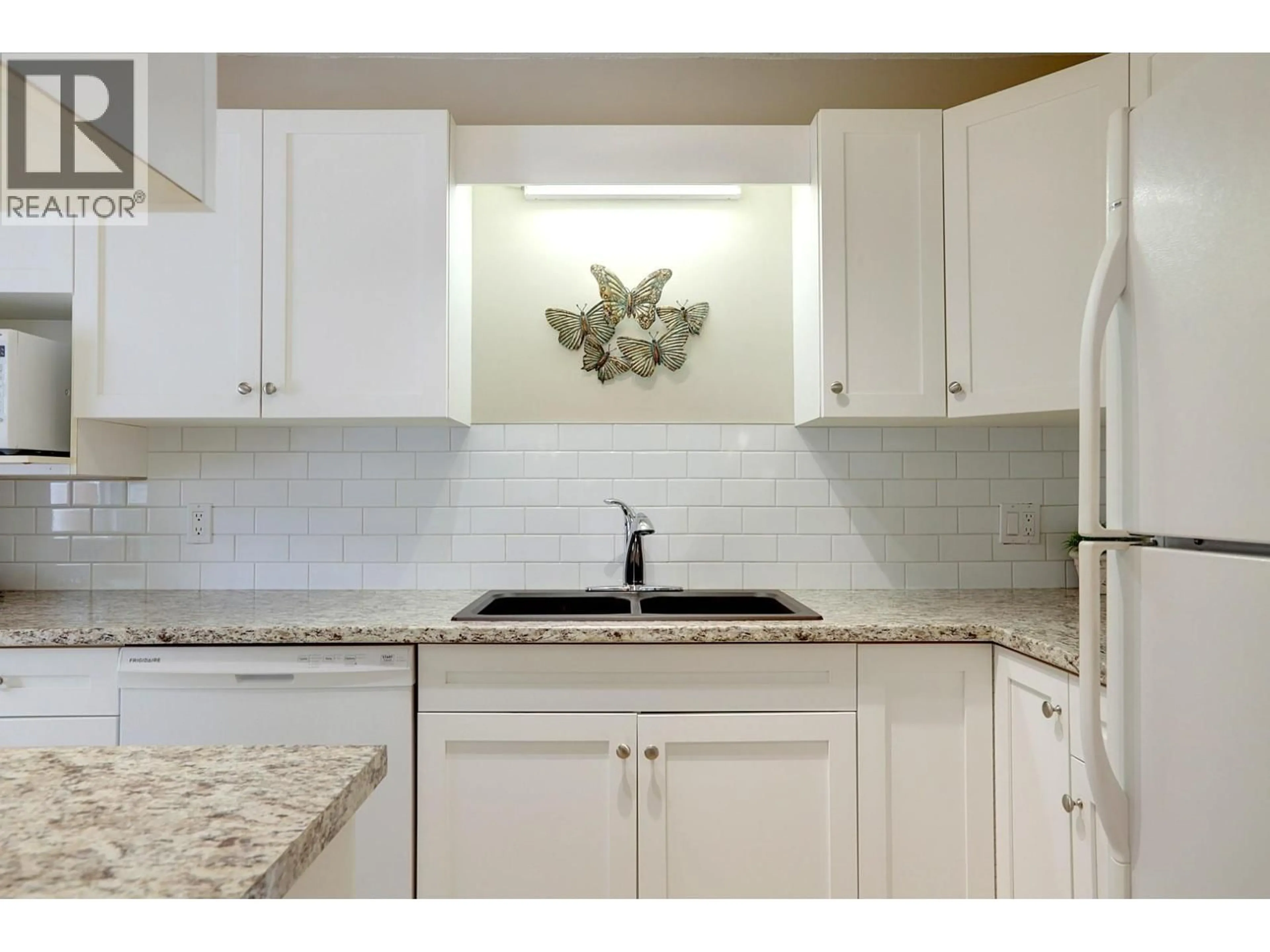 Standard kitchen, ceramic/tile floor for 7 - 4209 25 STREET, Vernon British Columbia V1T4S2