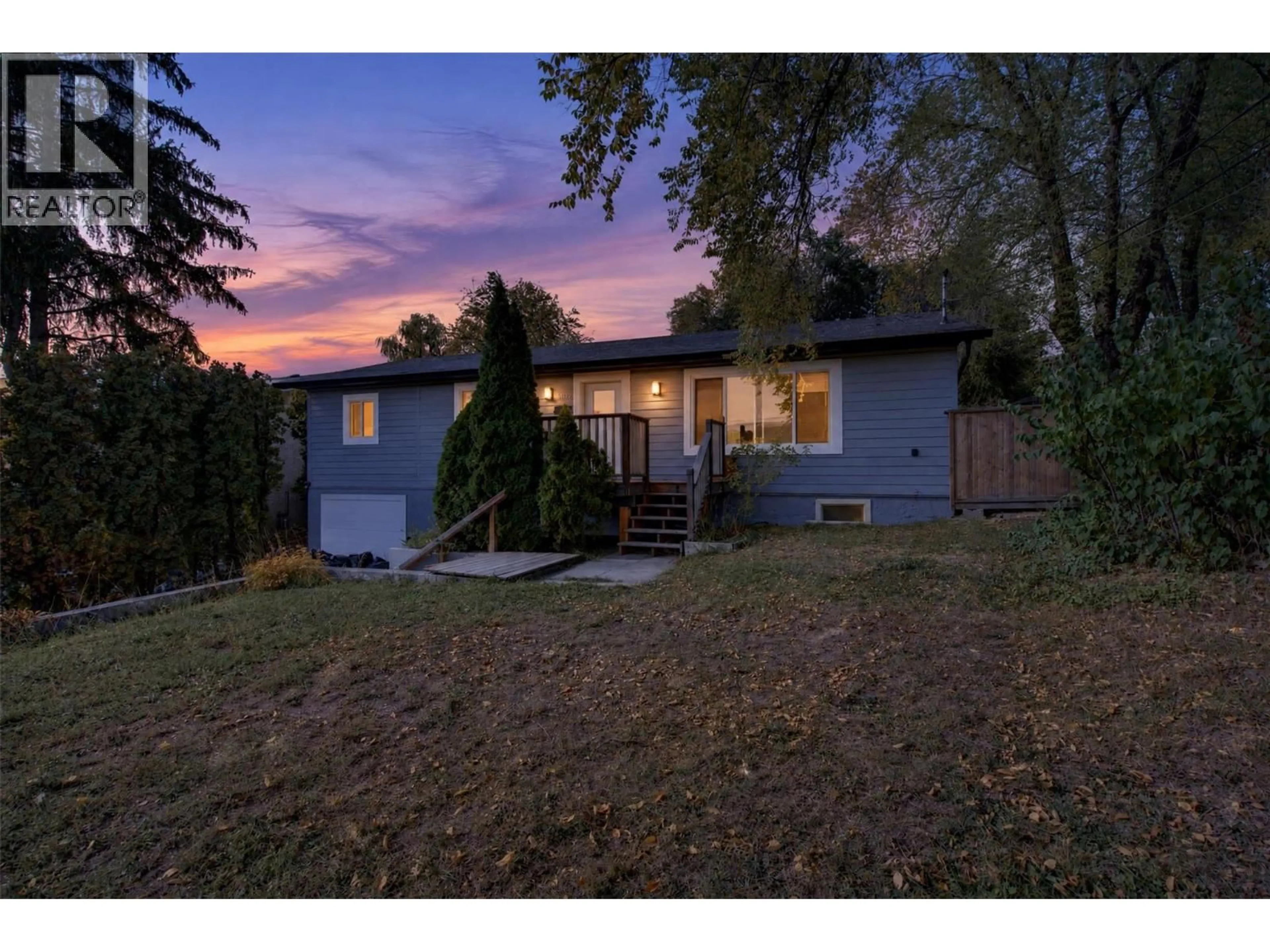 A pic from outside/outdoor area/front of a property/back of a property/a pic from drone, unknown for 5113 27 AVENUE, Vernon British Columbia V1T6L2