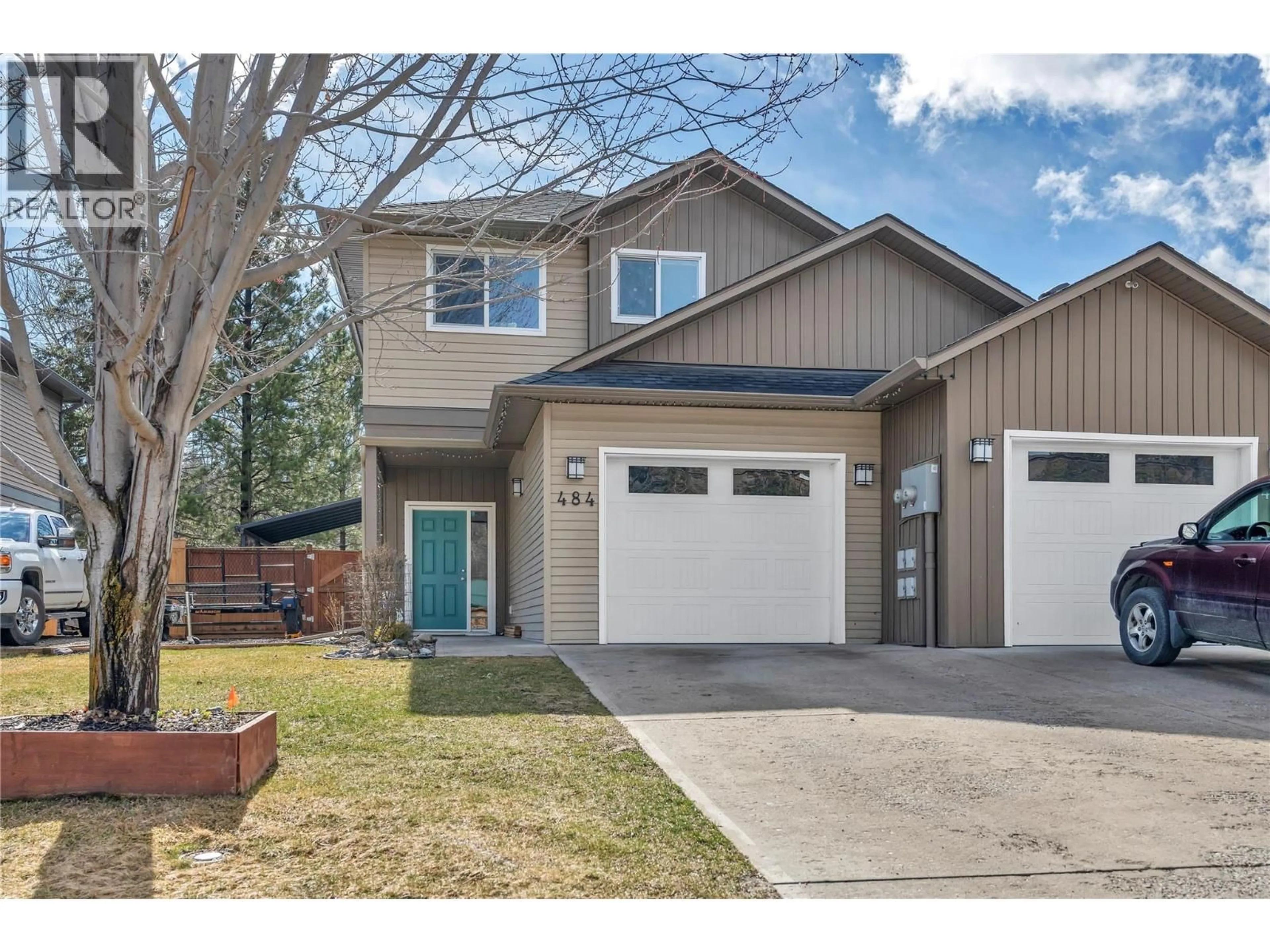 Home with vinyl exterior material, street for 484 SIMILKAMEEN AVENUE, Princeton British Columbia V0X1W0