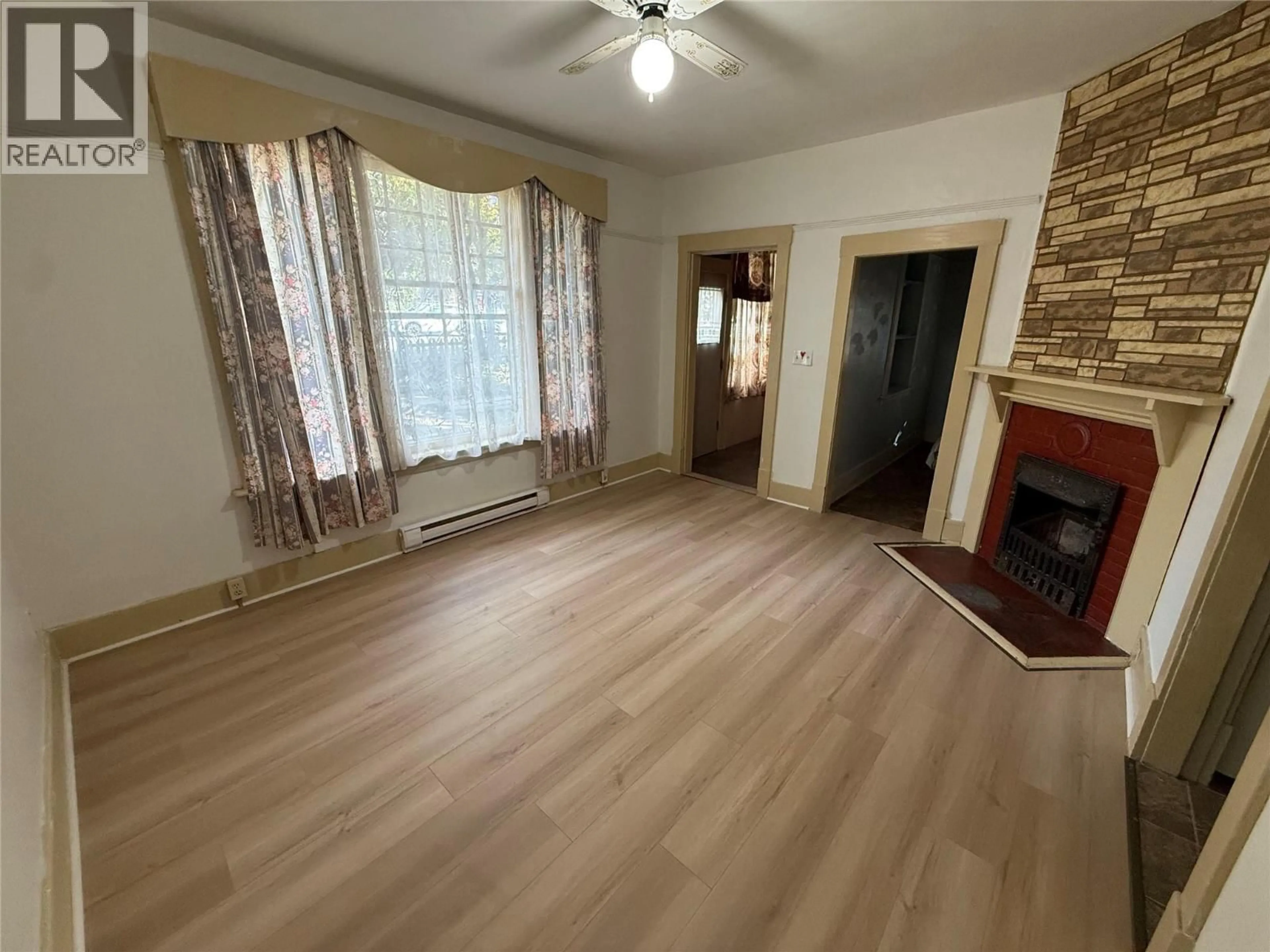 A pic of a room for 3802 32 AVENUE, Vernon British Columbia V1T2N3