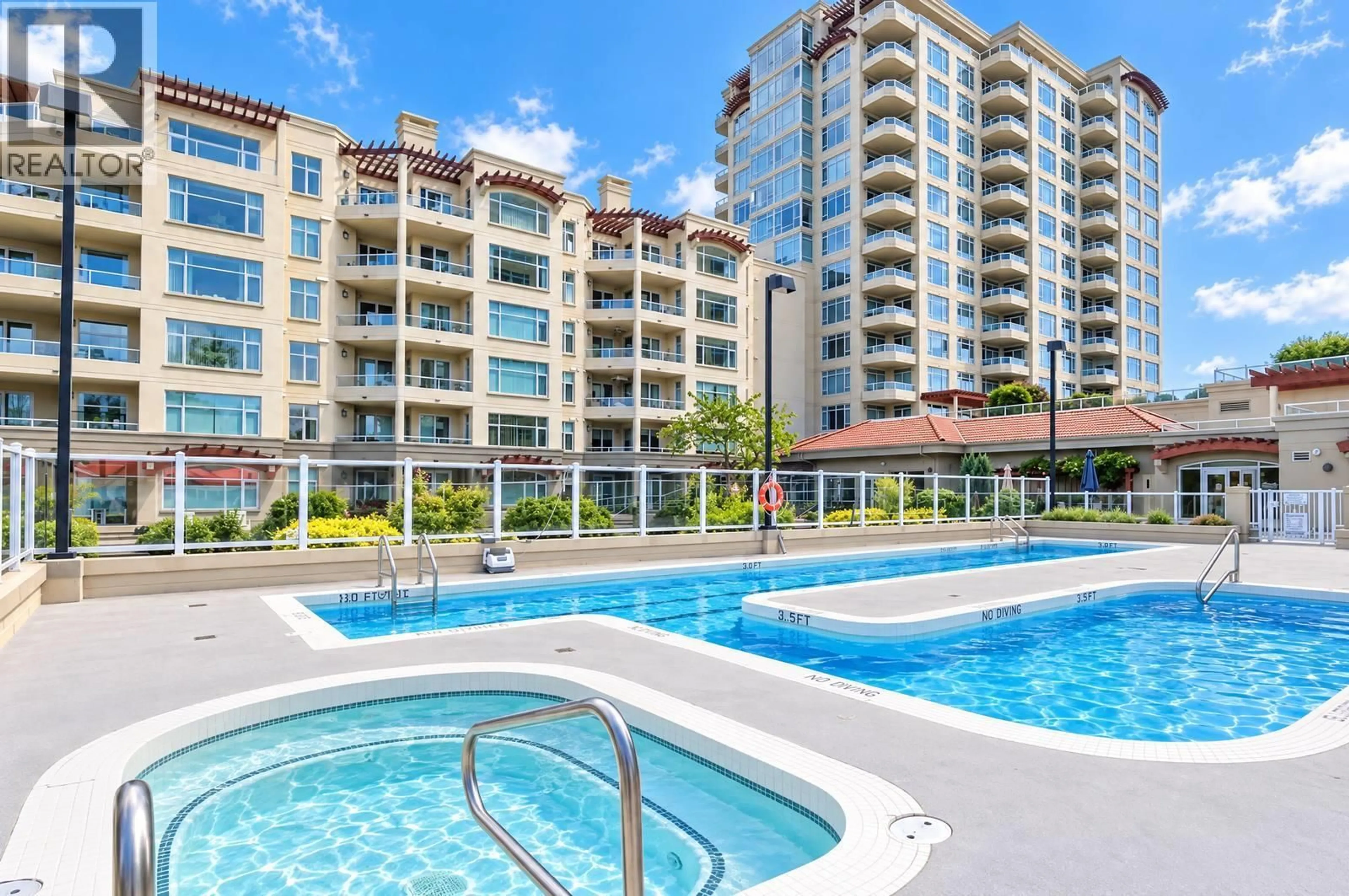Pool for 201 - 75 MARTIN STREET, Penticton British Columbia V2A9C8