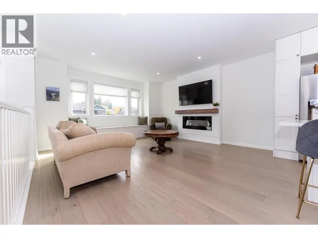 1791 22 STREET NORTHEAST, Salmon Arm 4