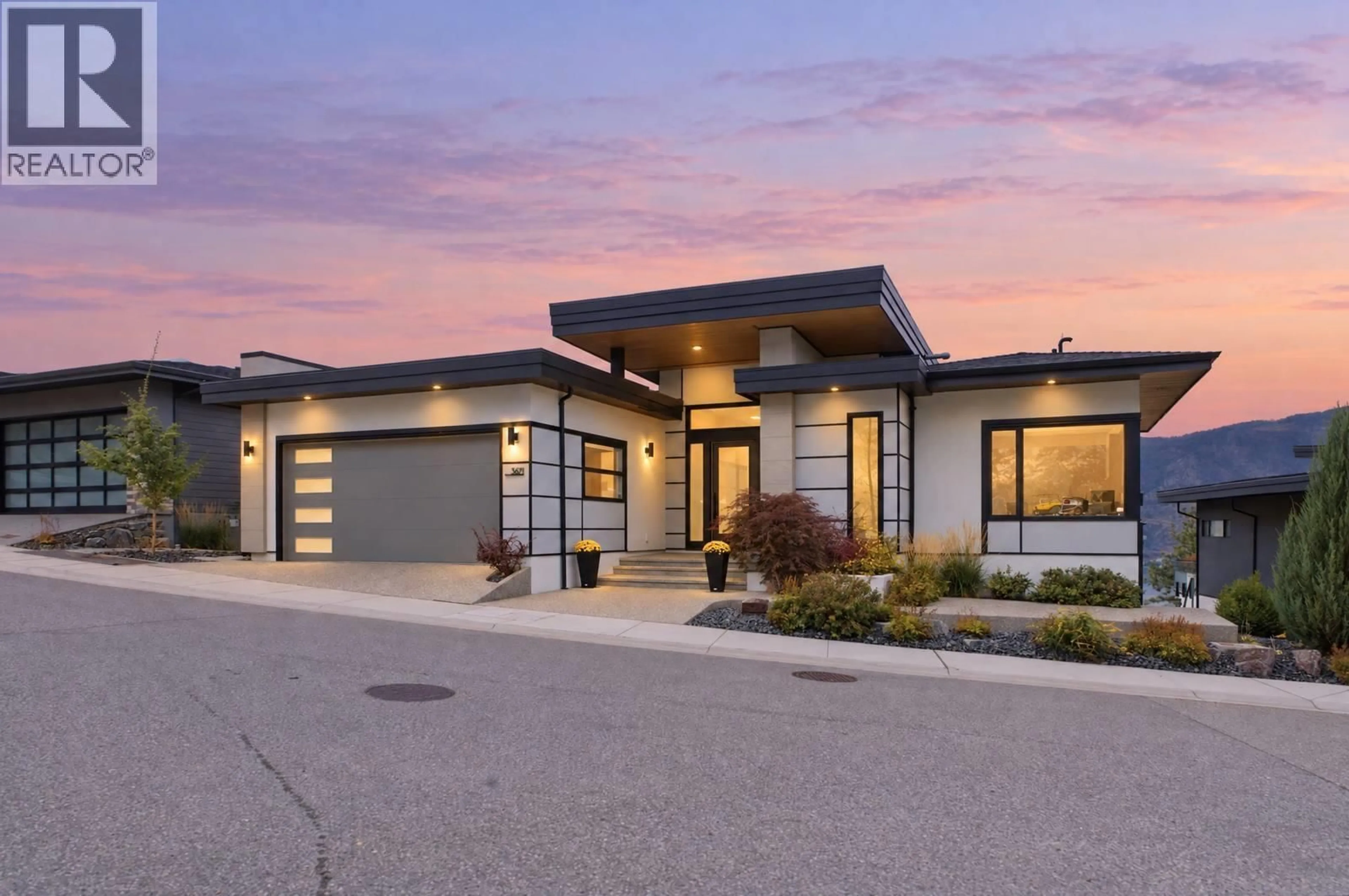 Home with brick exterior material, unknown for 3671 MCKINLEY BEACH DRIVE, Kelowna British Columbia V1V3G2