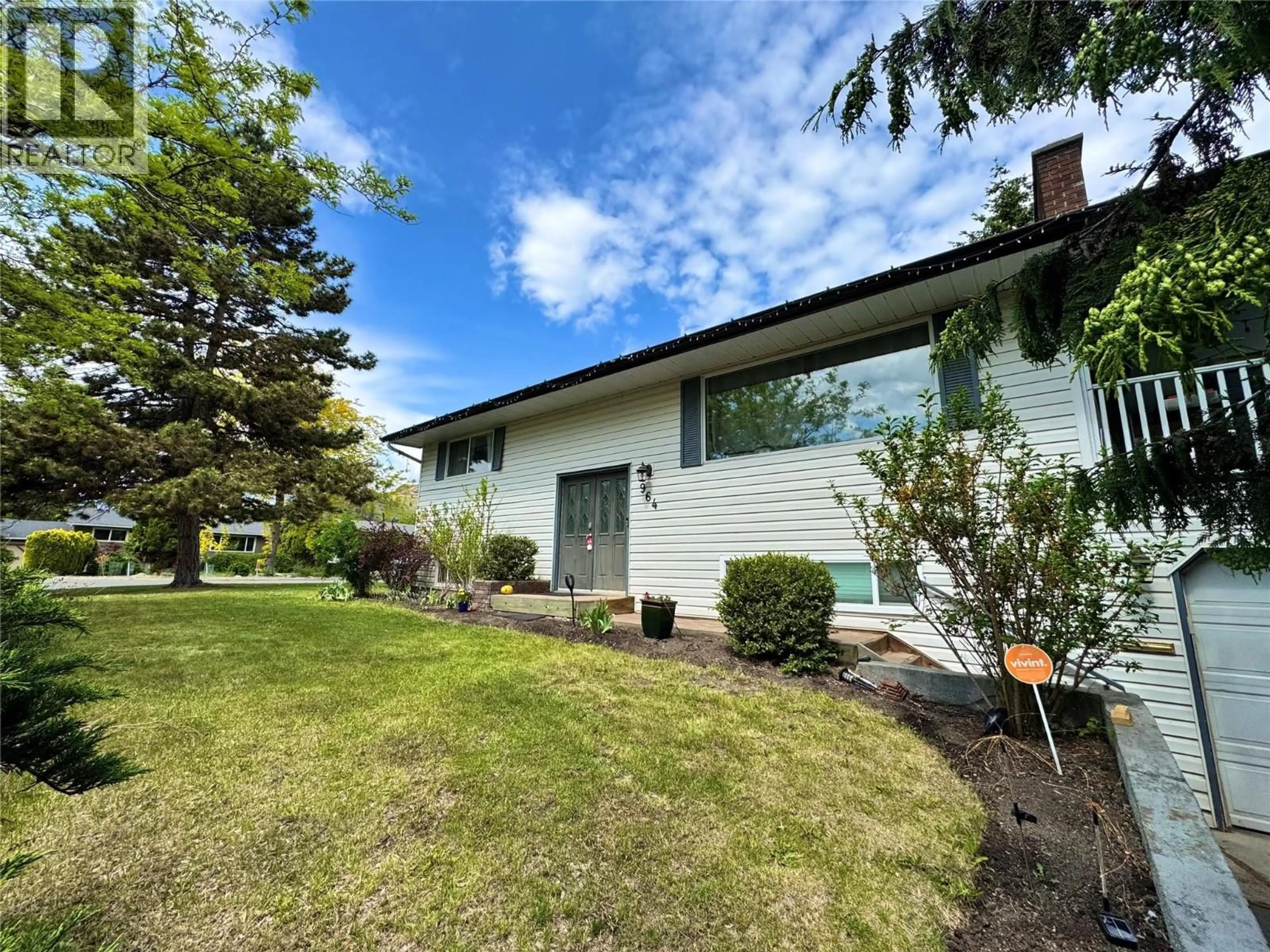 Unknown for 964 TRONSON DRIVE, Kelowna British Columbia V1Y4E1