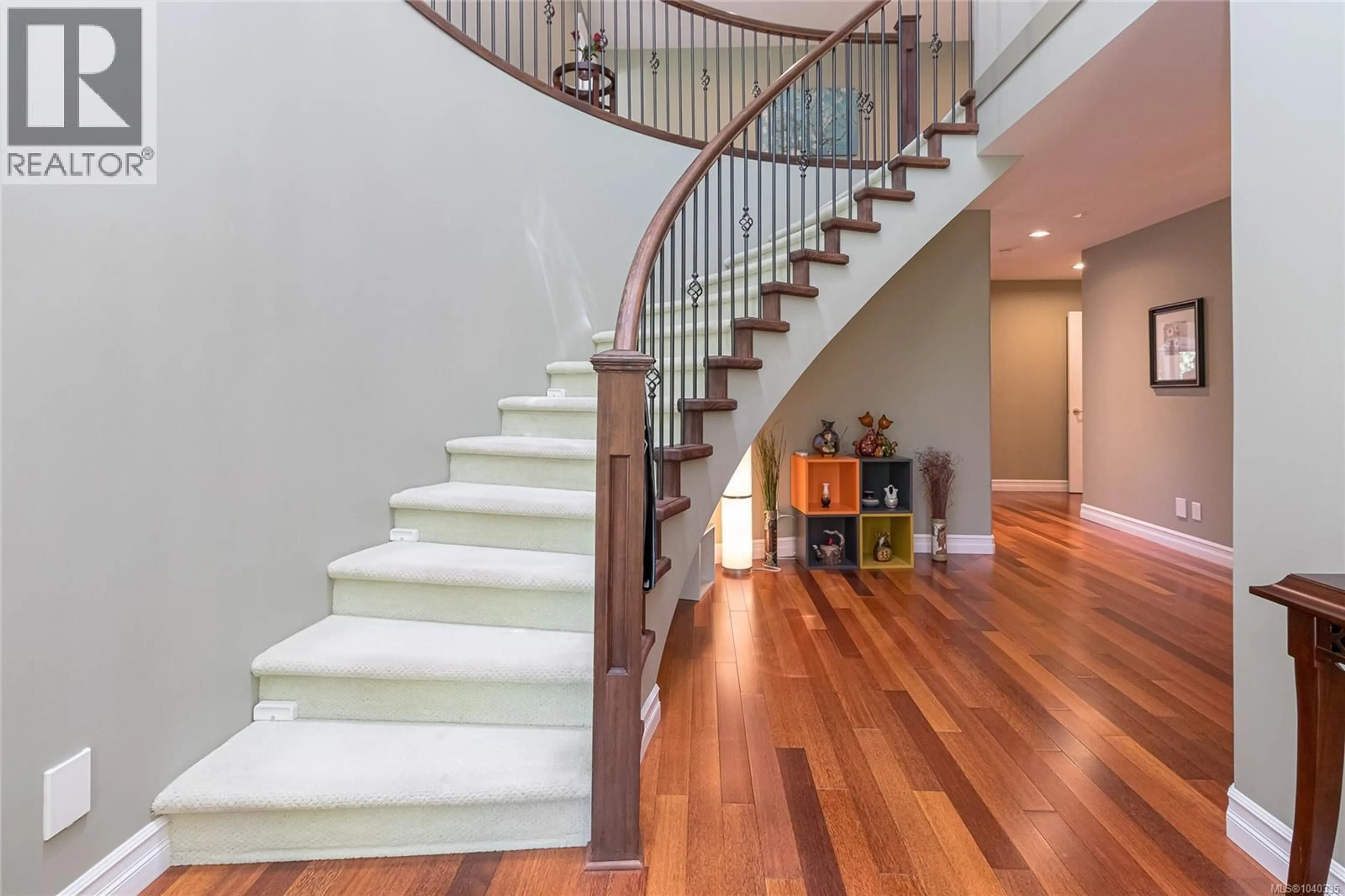 Stairs for 2201 ARBUTUS COVE LANE, Saanich British Columbia V8N6N7