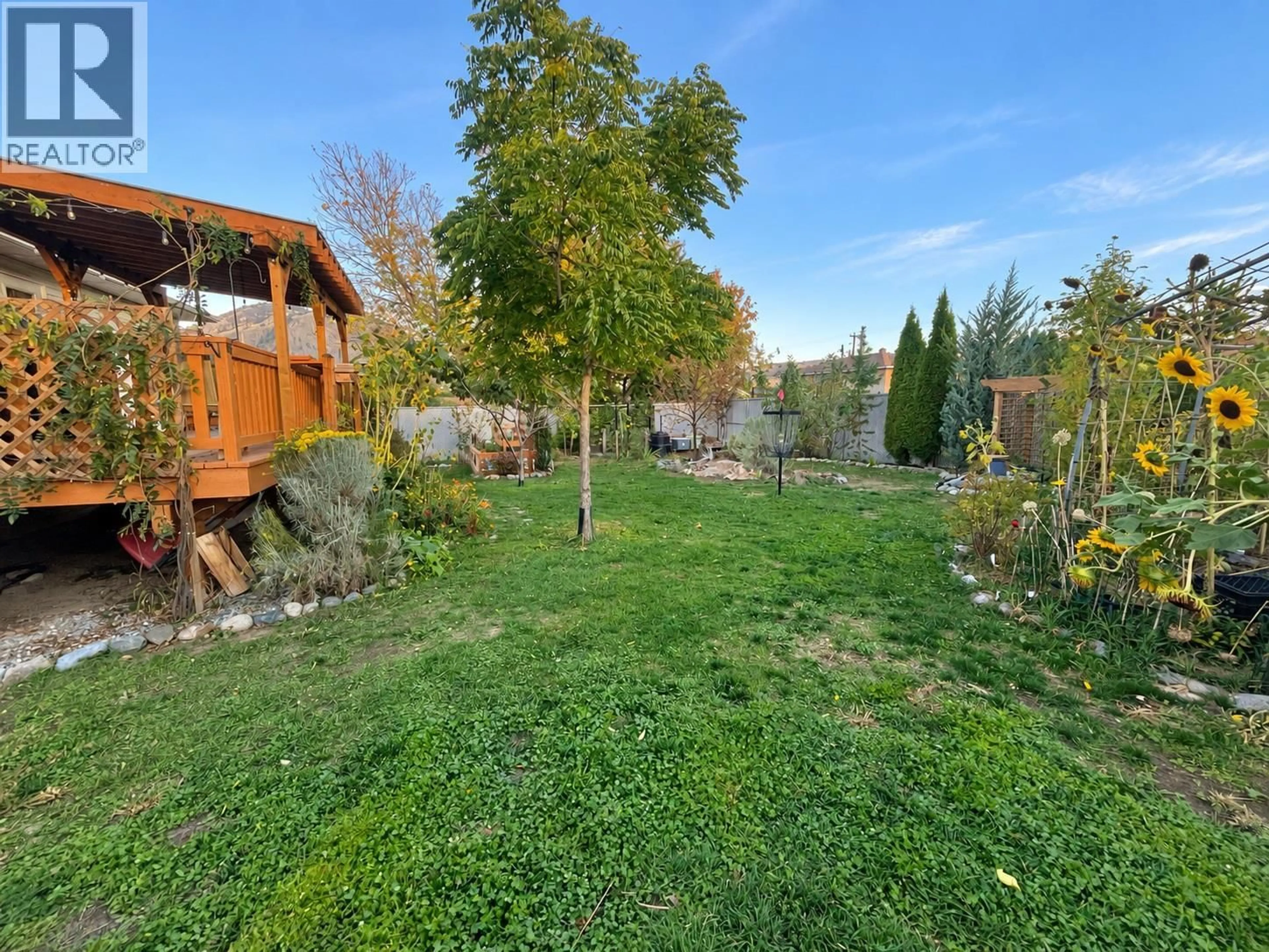 A pic from outside/outdoor area/front of a property/back of a property/a pic from drone, forest/trees view for 266 CHESTNUT AVENUE, Kamloops British Columbia V2B1L5