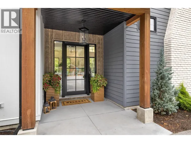 2475 MAQUINNA ROAD, Kelowna 2