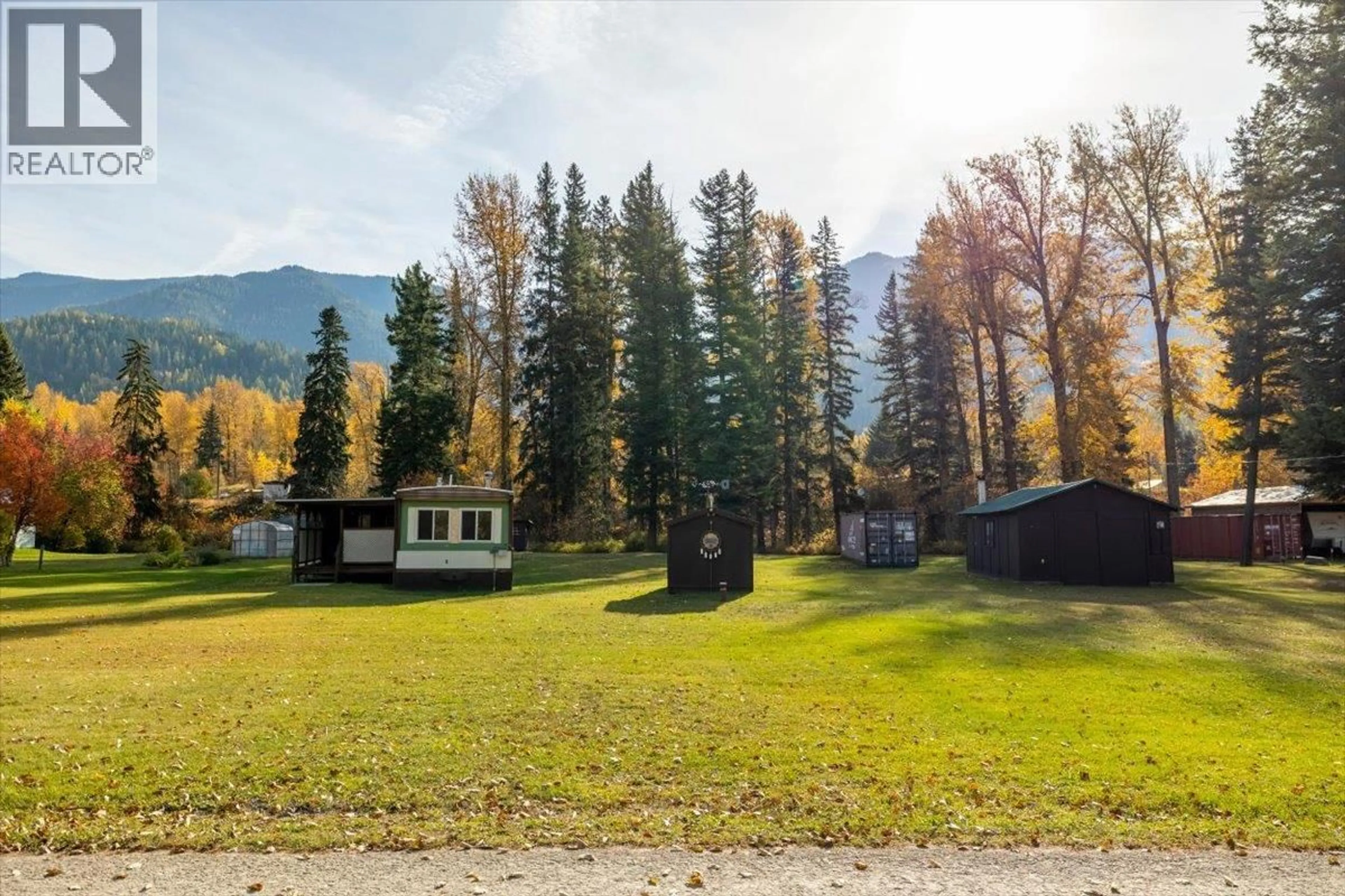 Unknown for 9882 VICTORIA STREET, Fernie British Columbia V0B1M5