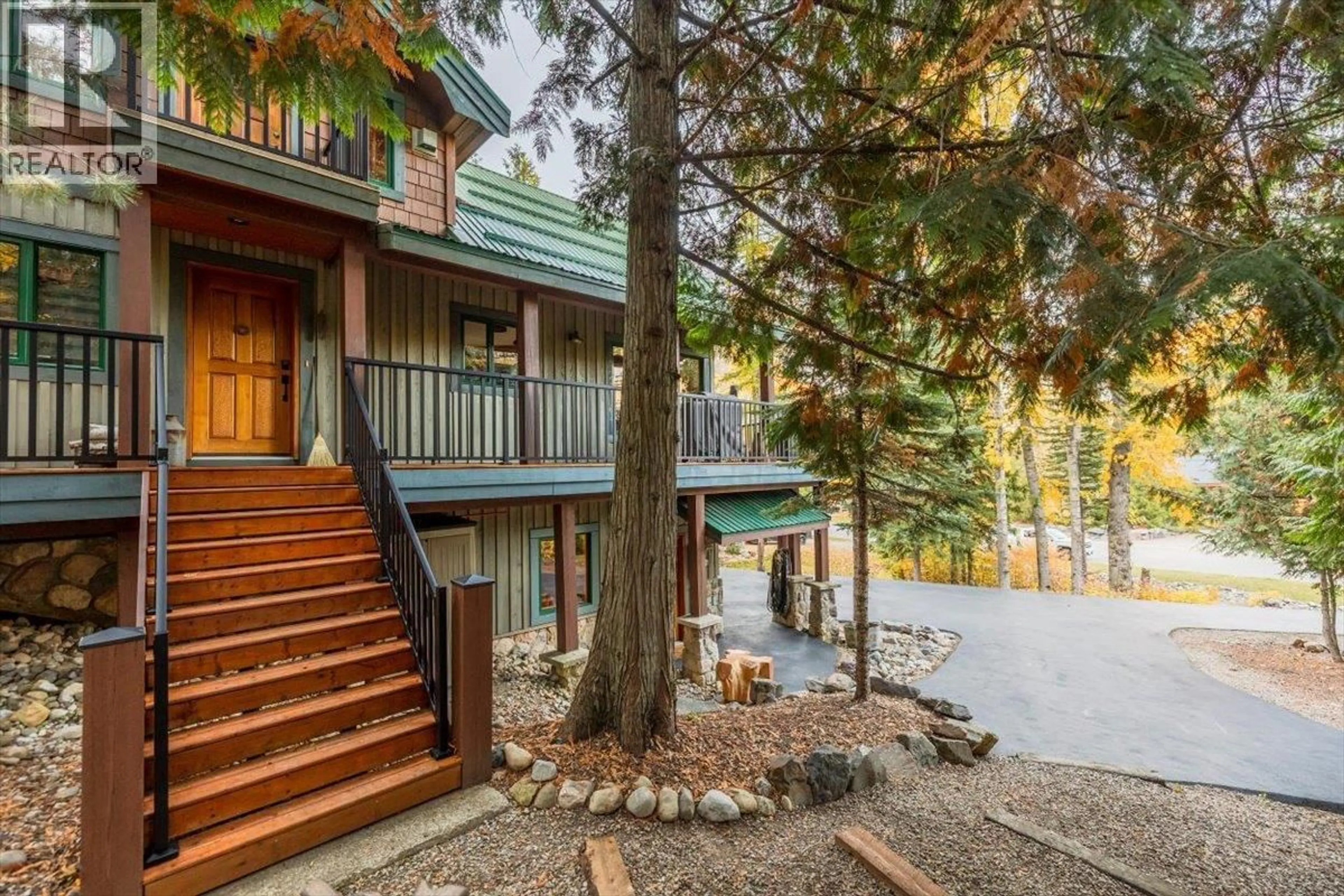 Patio, water/lake/river/ocean view for 15 ALPINE TRAIL CRESCENT, Fernie British Columbia V0B1M5