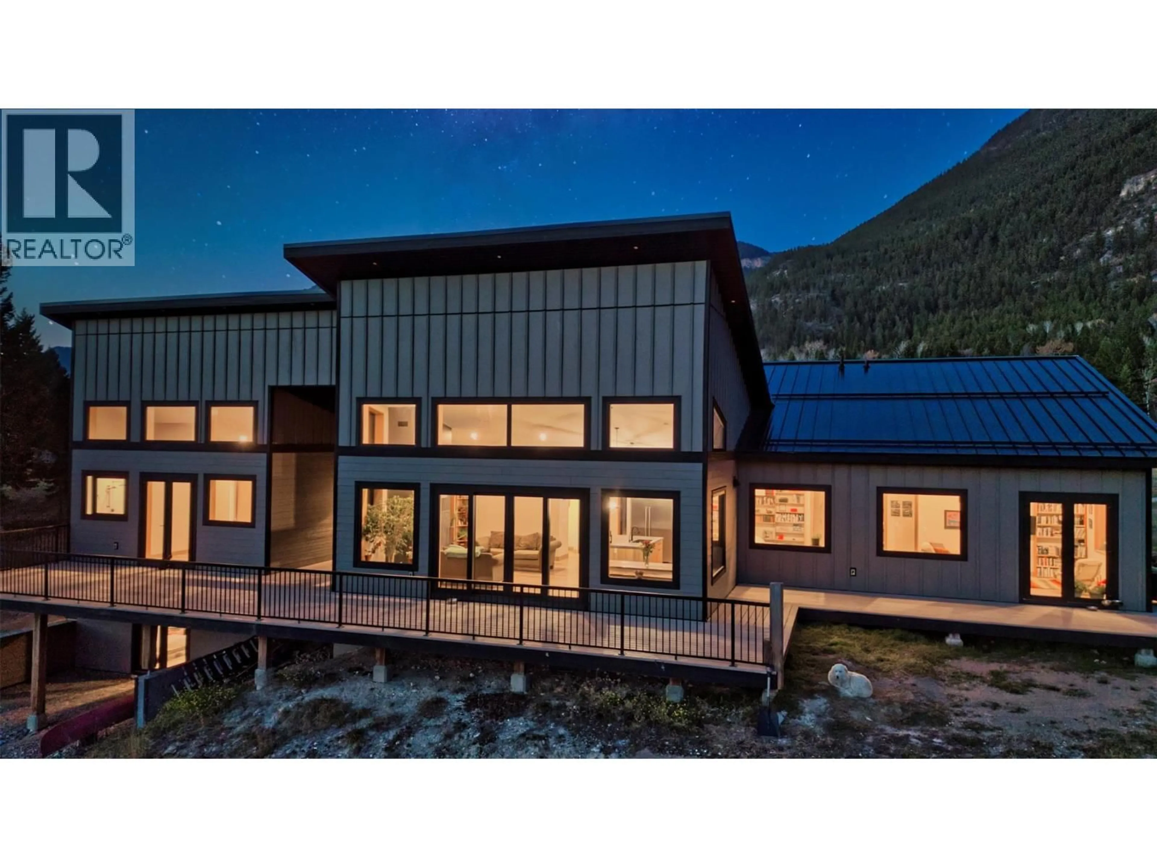 Home with vinyl exterior material, unknown for 6211 BUGABOO DRIVE, Radium Hot Springs British Columbia V0A1E0
