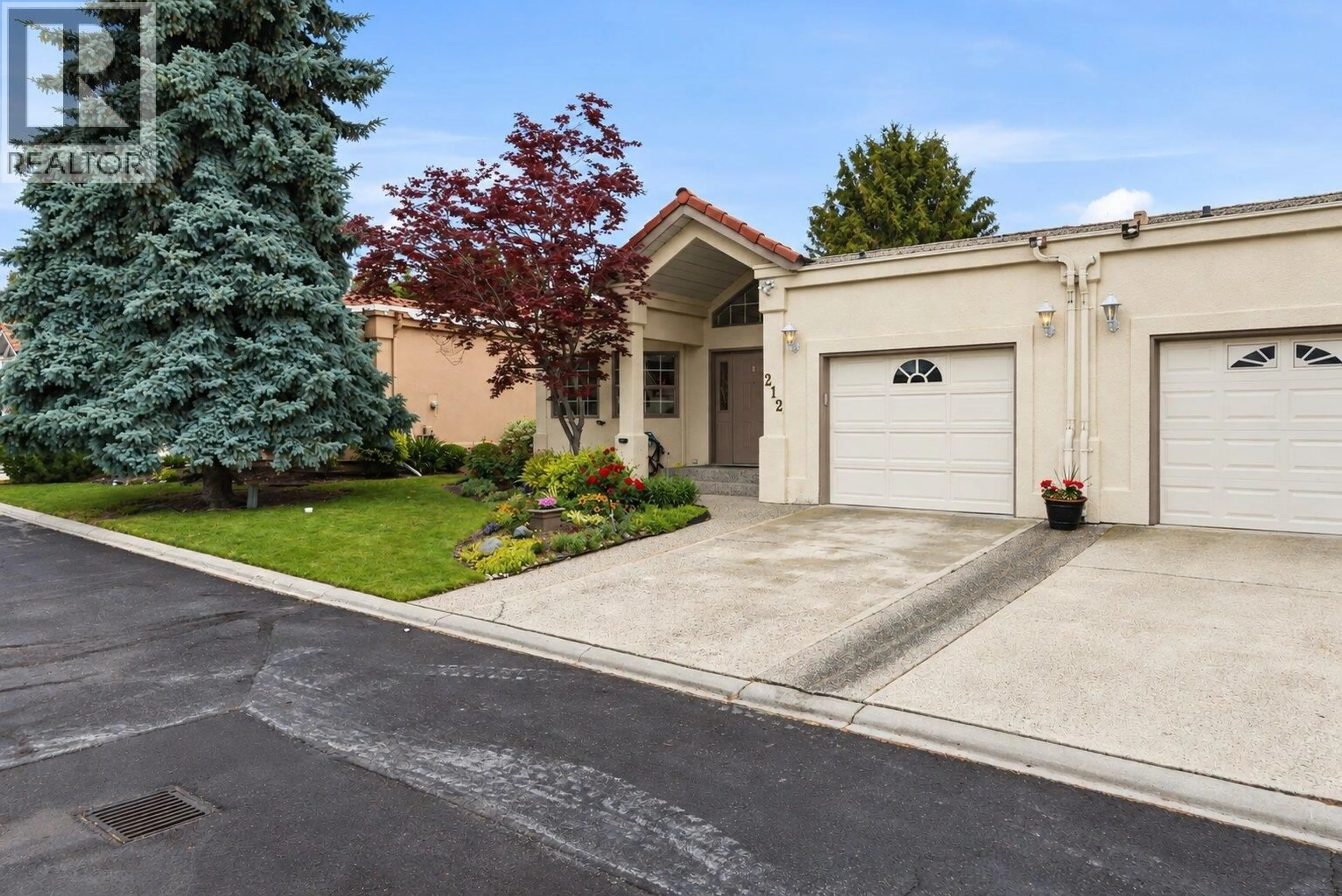 Unknown for 212 - 650 LEXINGTON DRIVE, Kelowna British Columbia V1W3B6