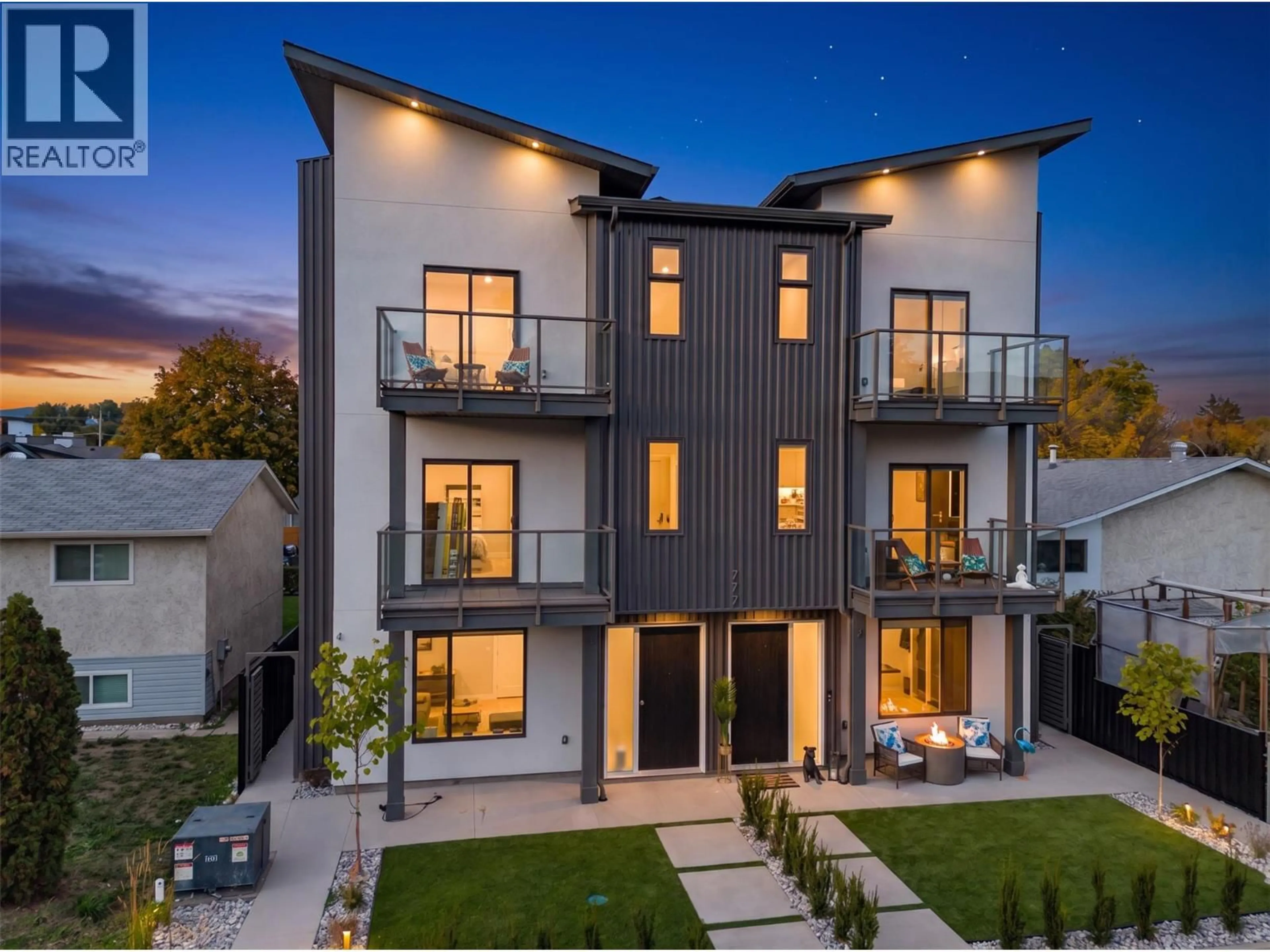 Unknown for 1 - 777 COOPLAND CRESCENT, Kelowna British Columbia V1Y2V2