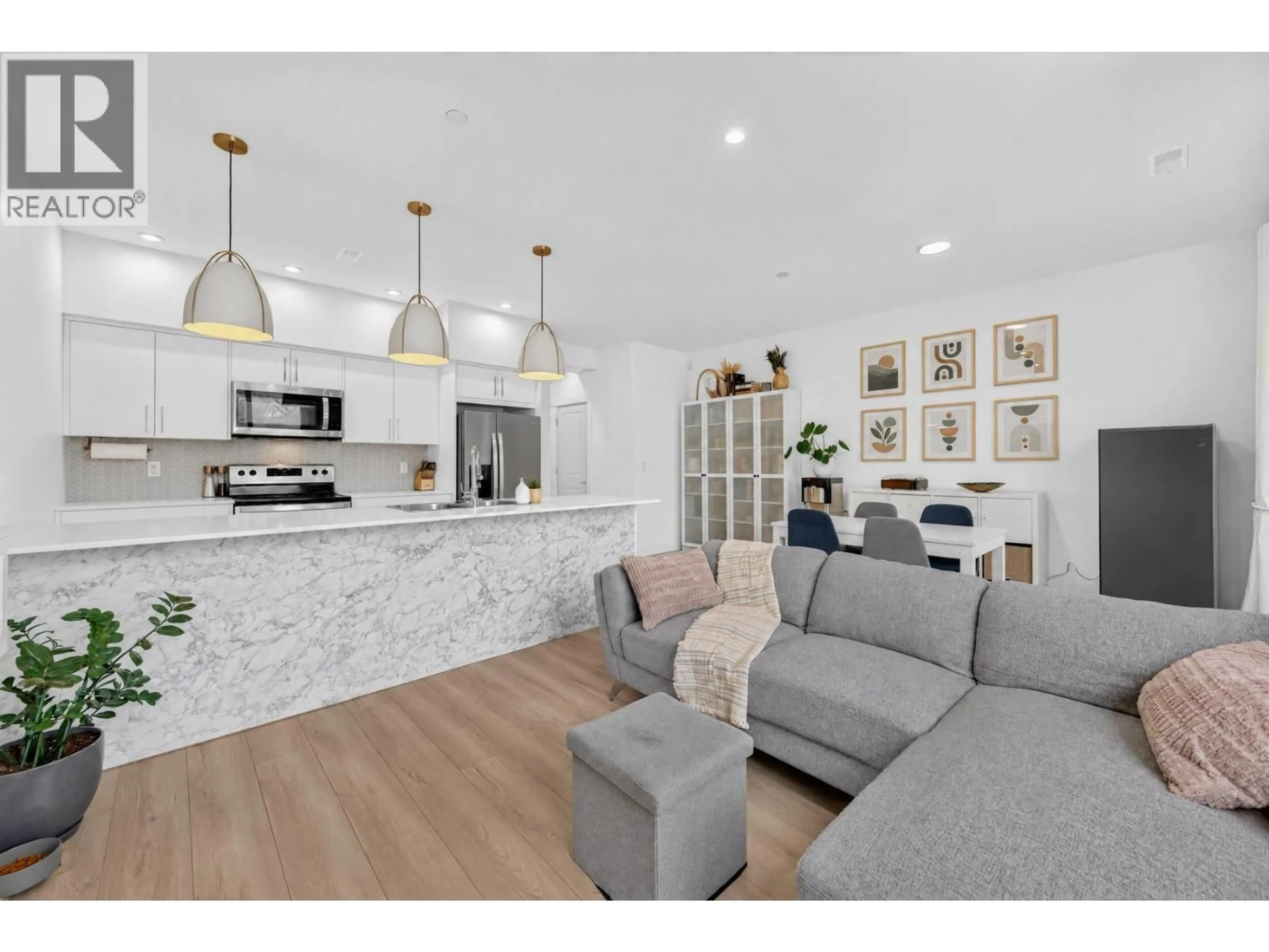 Open concept kitchen, unknown for 102 - 8960 DALLAS DRIVE, Kamloops British Columbia V2C0K8