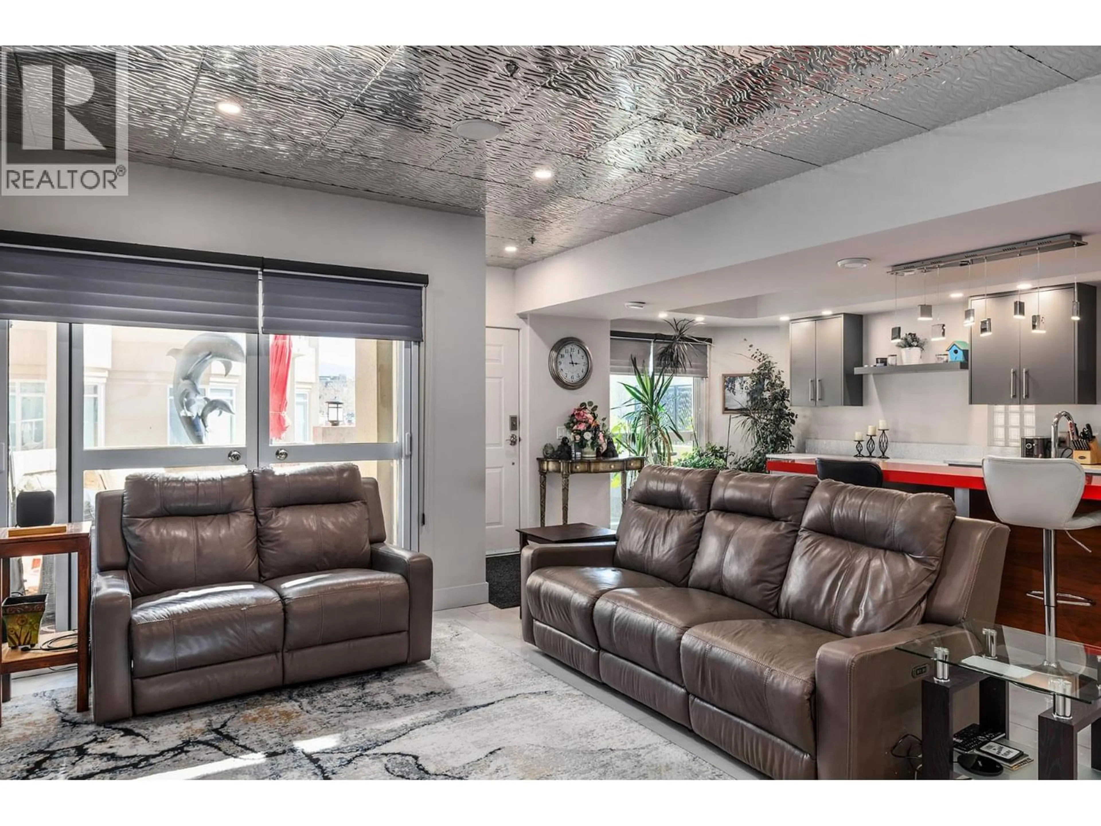 Unknown for 113 - 1156 SUNSET DRIVE, Kelowna British Columbia V1Y9R7