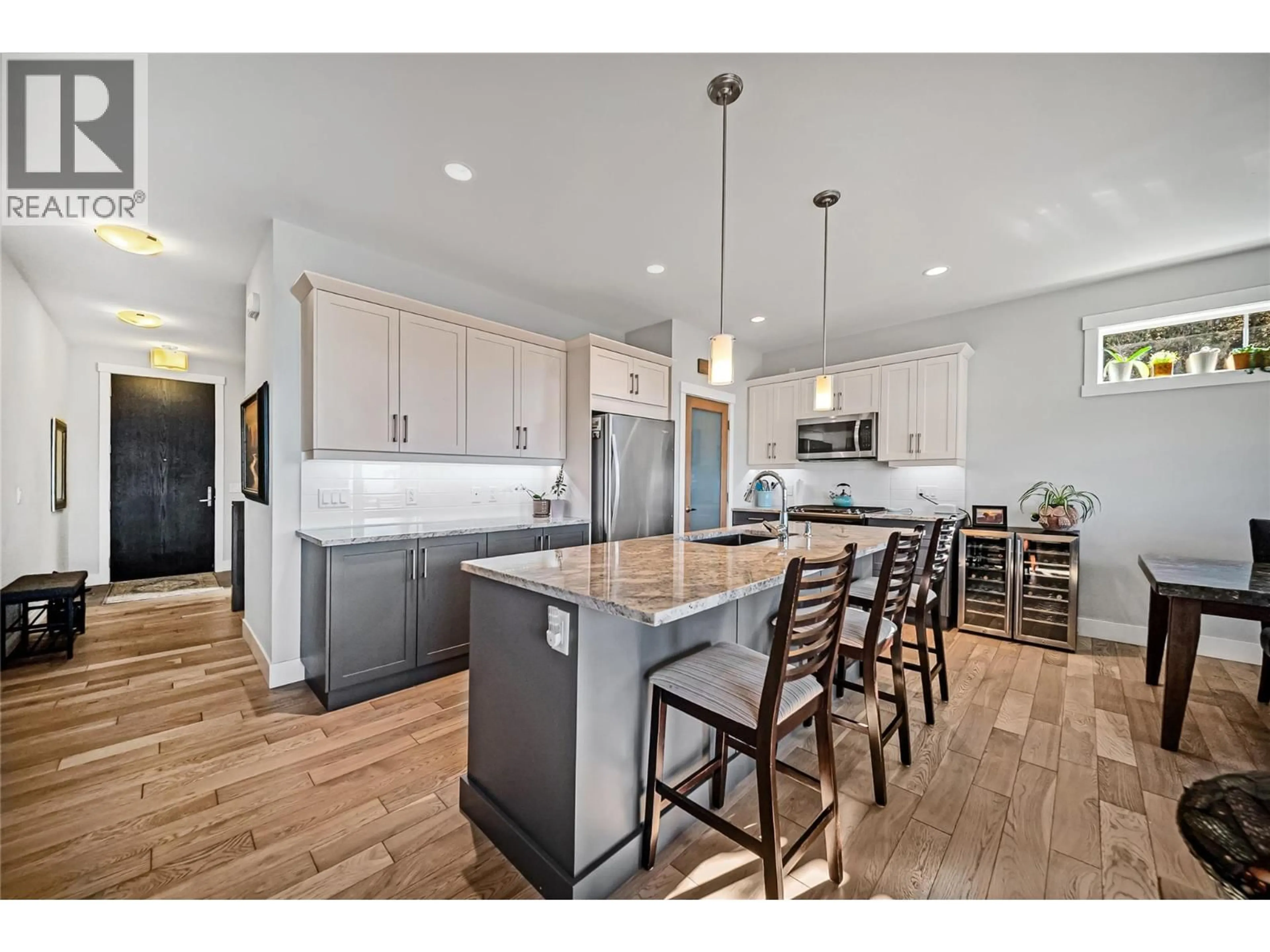 Open concept kitchen, unknown for 2345 SPRING LANE, Kelowna British Columbia V1P1T8