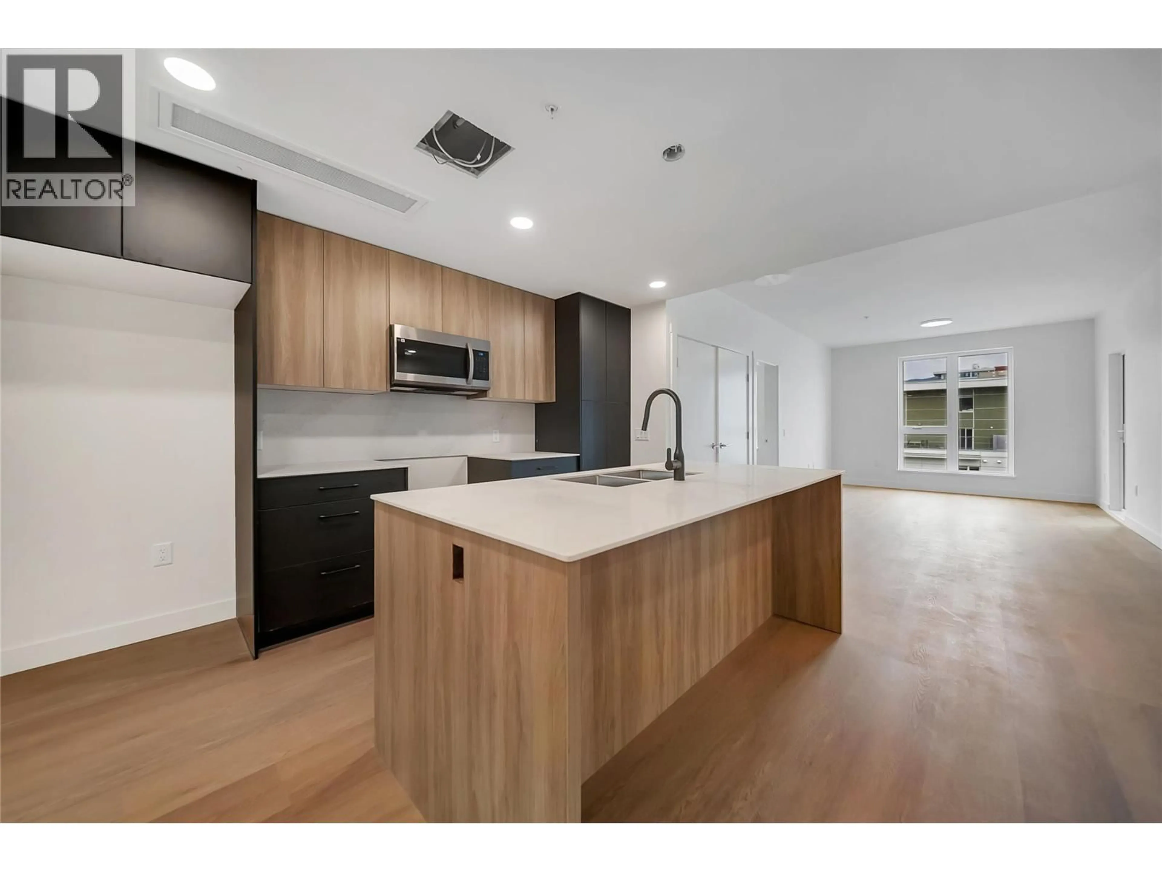 Open concept kitchen, unknown for 512 - 647 CLEMENT AVENUE, Kelowna British Columbia V1Y7C7
