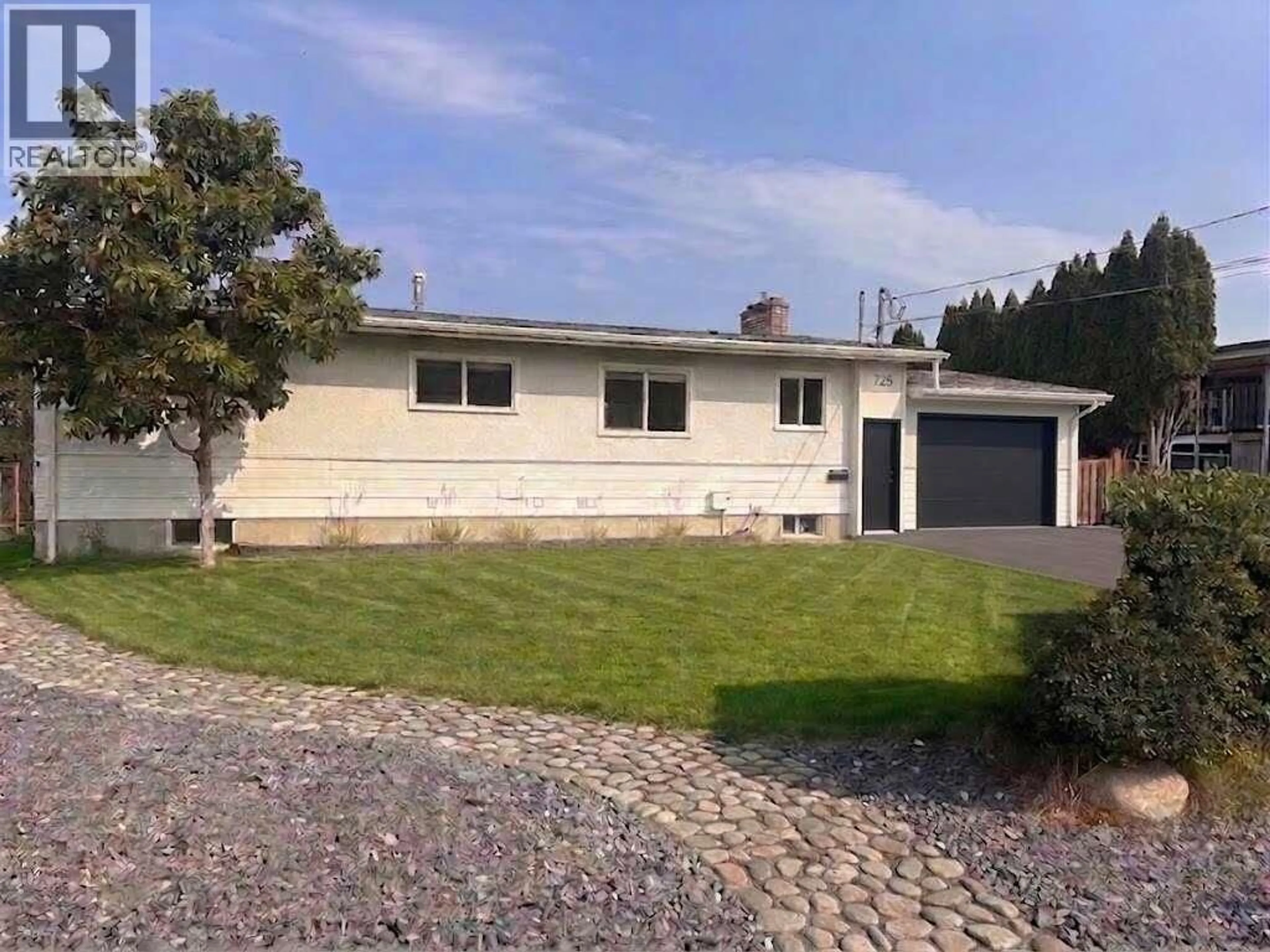 Unknown for 725 ROSS AVENUE, Penticton British Columbia V2A3A5
