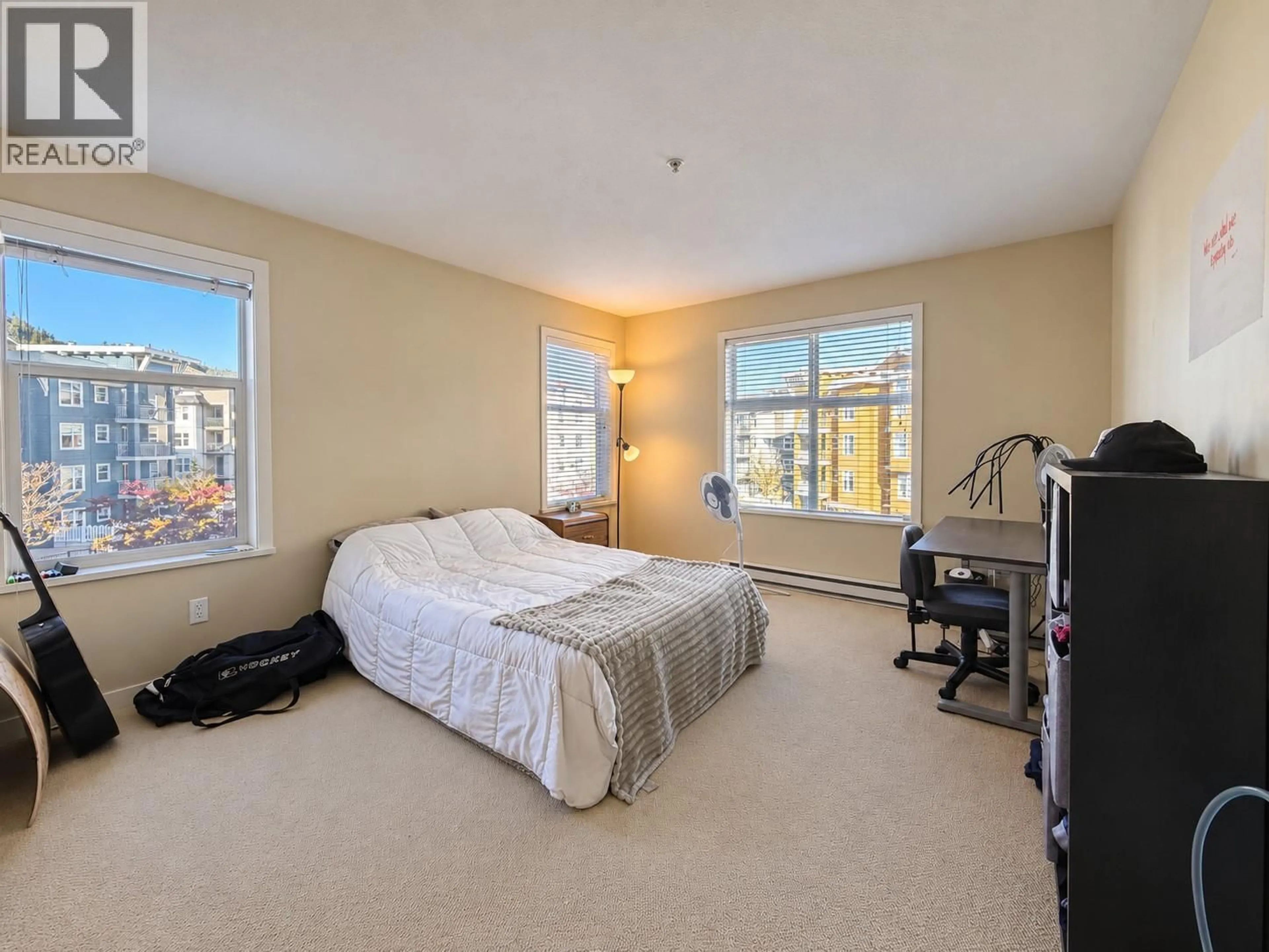 A pic of a room for 301 - 563 YATES ROAD, Kelowna British Columbia V1V2V3