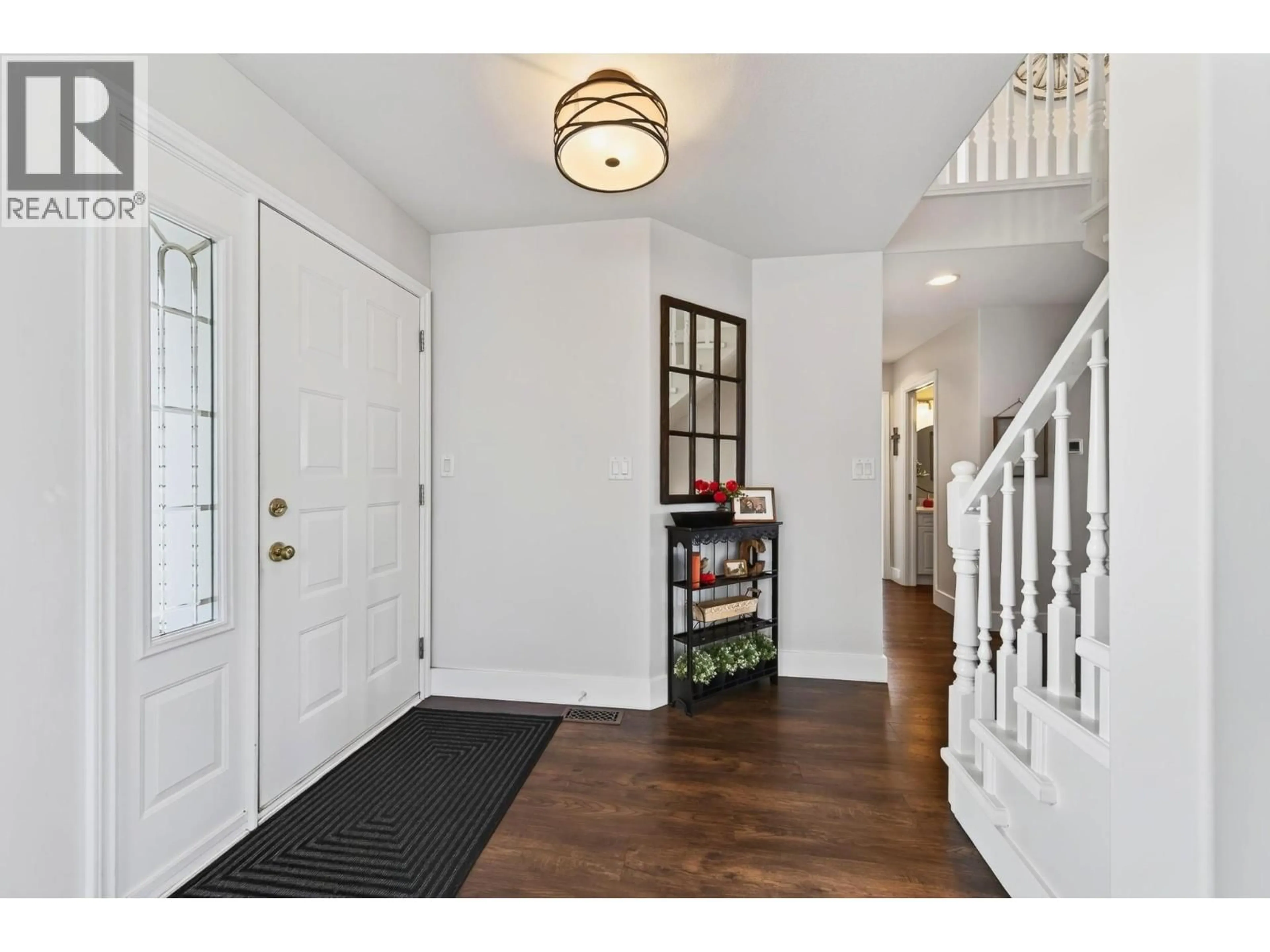 Indoor entryway for 845 BRAMBLE PLACE, Kamloops British Columbia V1S1Y6