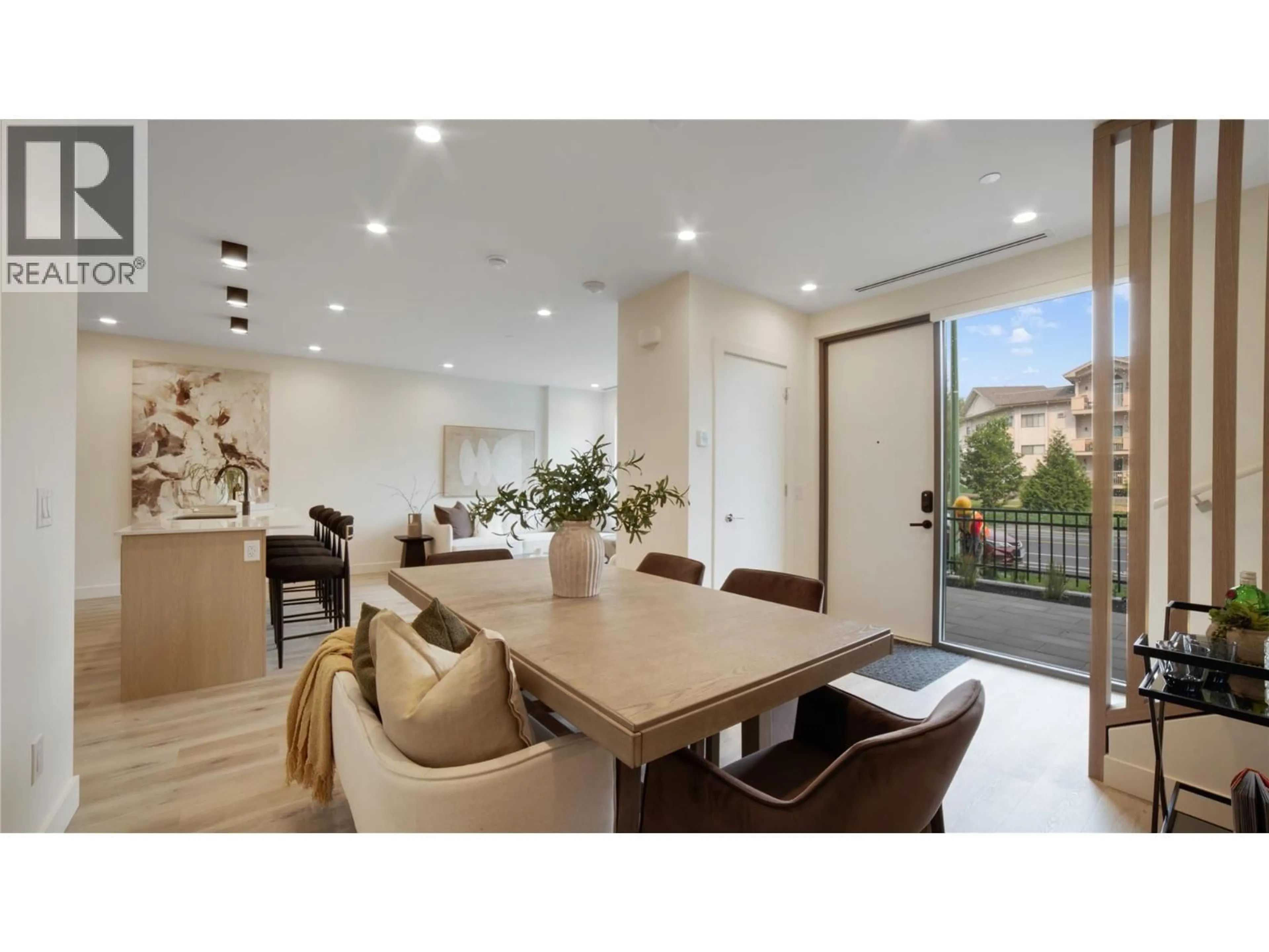 Unknown for 472 LANFRANCO ROAD, Kelowna British Columbia V1W0H6