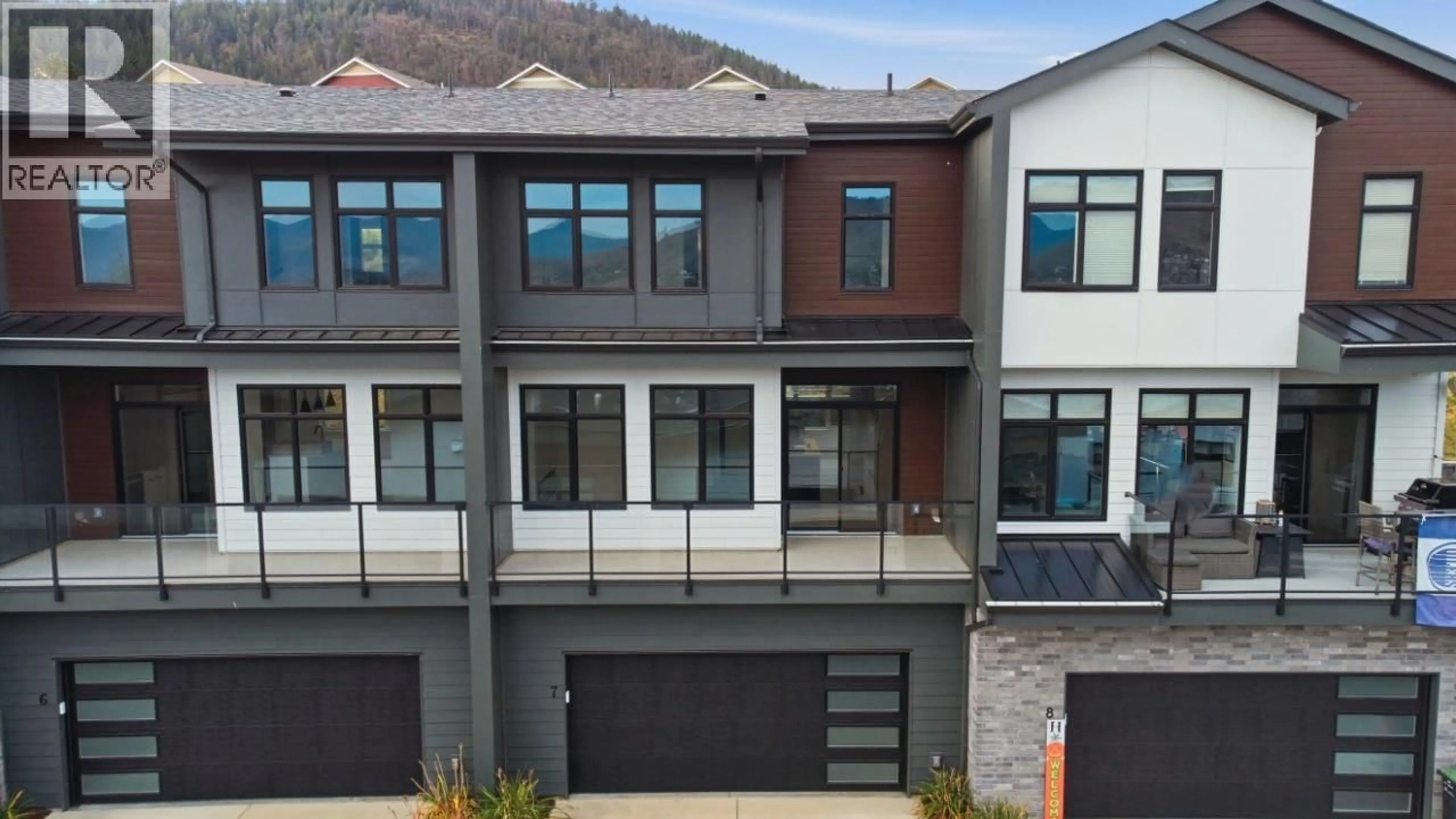 Home with brick exterior material, mountain view for 7 - 7599 KLINGER ROAD, Vernon British Columbia V1H0B2