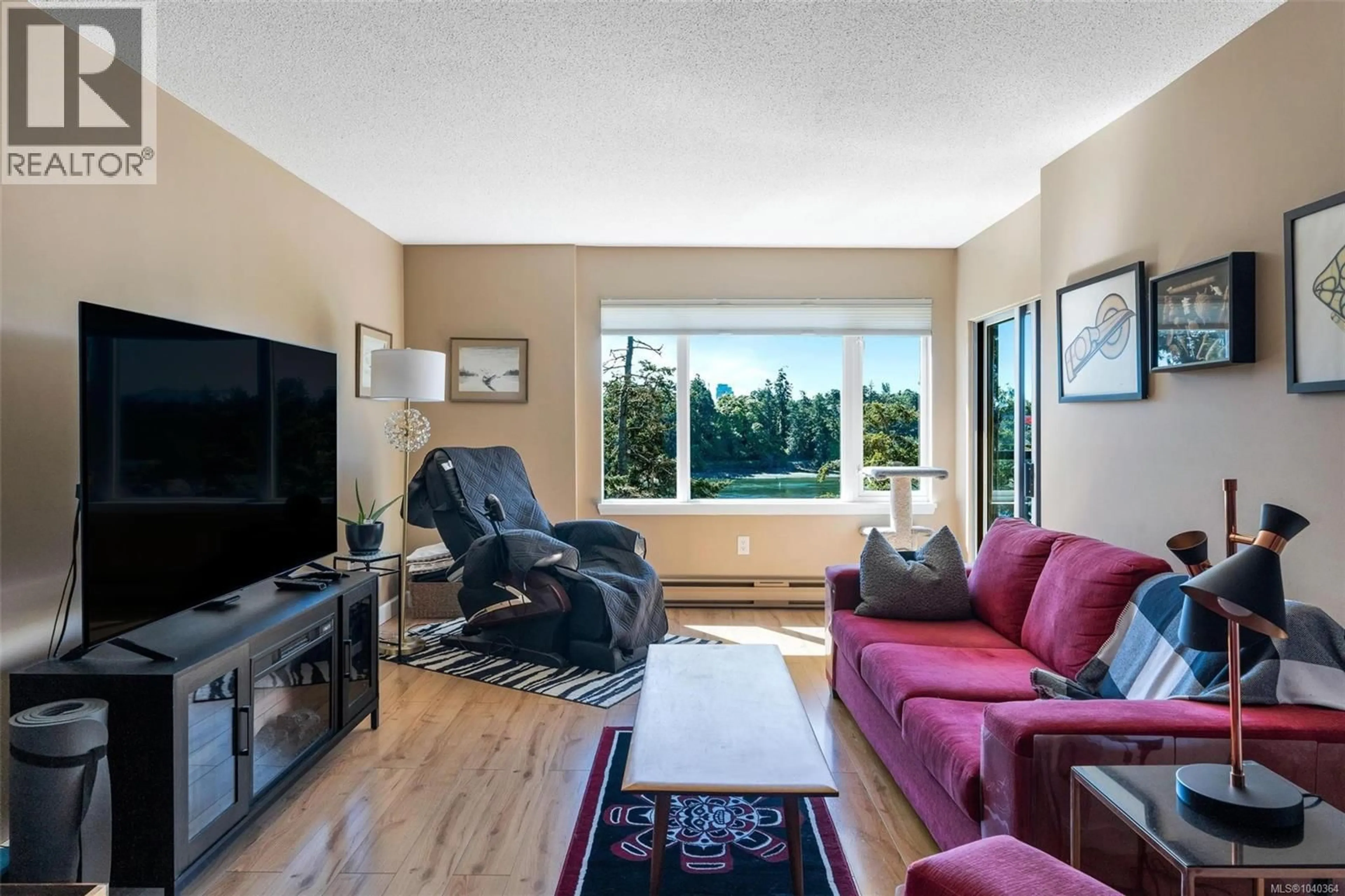Living room with furniture, unknown for 304 - 105 GORGE ROAD EAST, Victoria British Columbia V9A6Z3