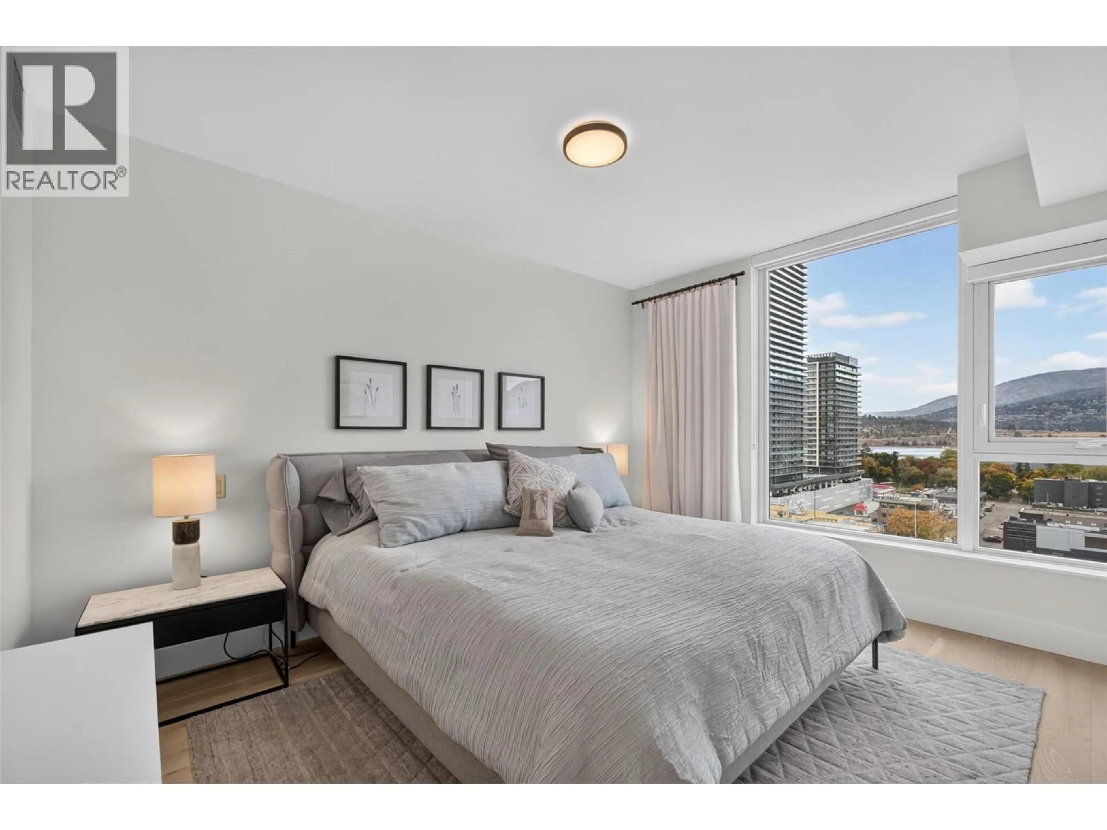 Bedroom with bed, unknown for 1509 - 1588 ELLIS STREET, Kelowna British Columbia V1Y2A6