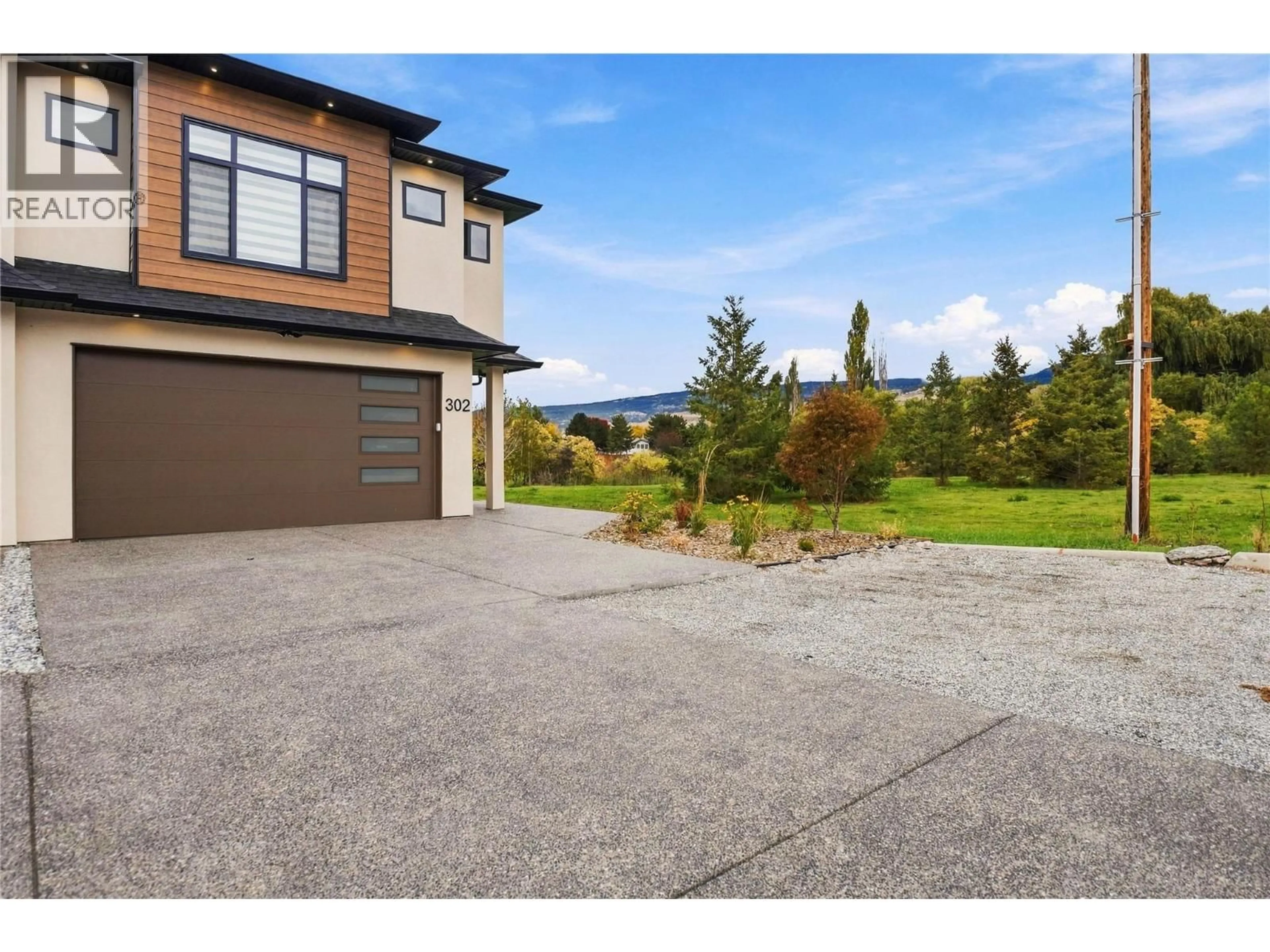 Unknown for 302 SUMAC ROAD WEST, Kelowna British Columbia V1X6W8
