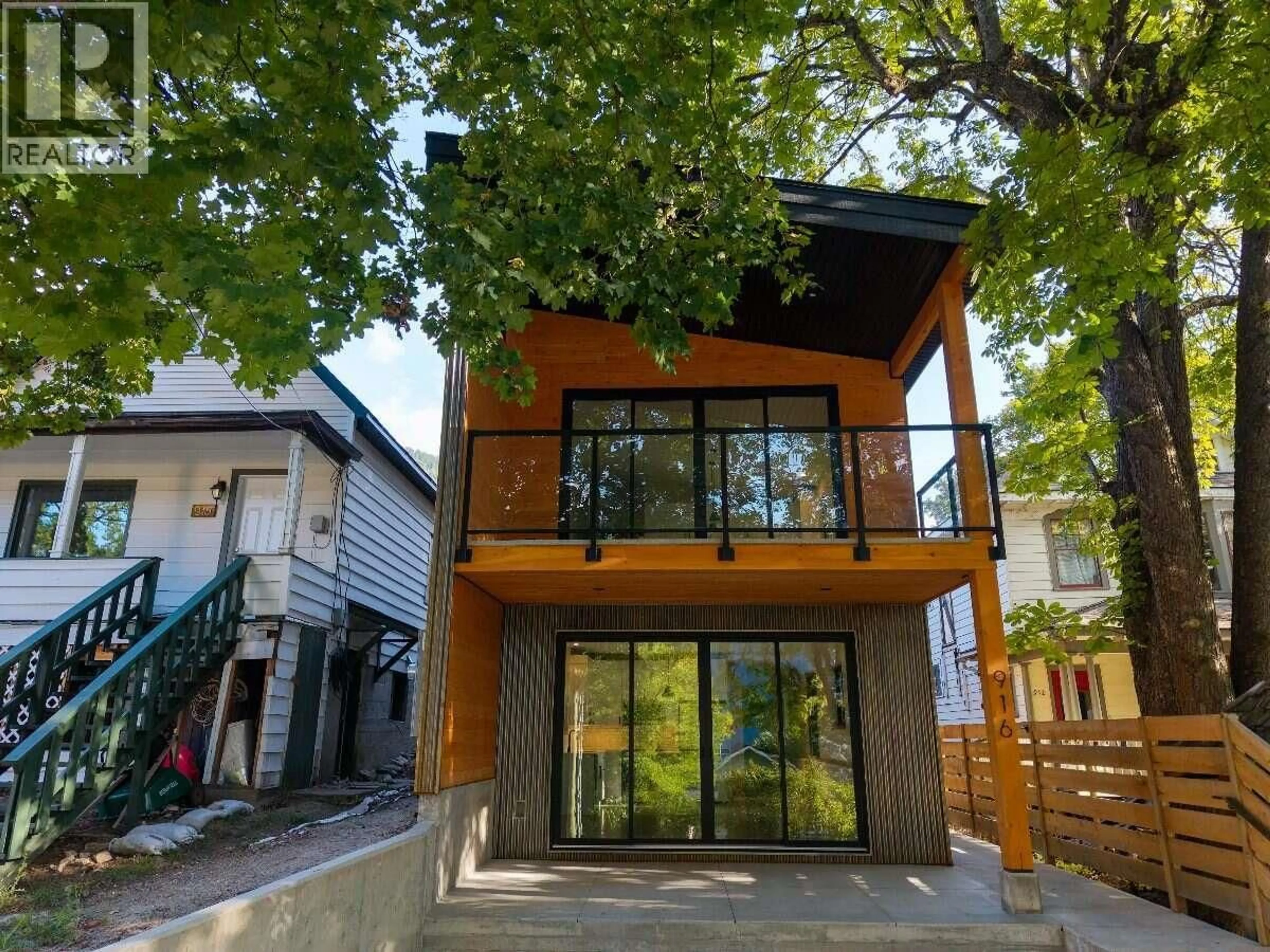 Unknown for 2 - 916 CARBONATE STREET, Nelson British Columbia V1L4R4