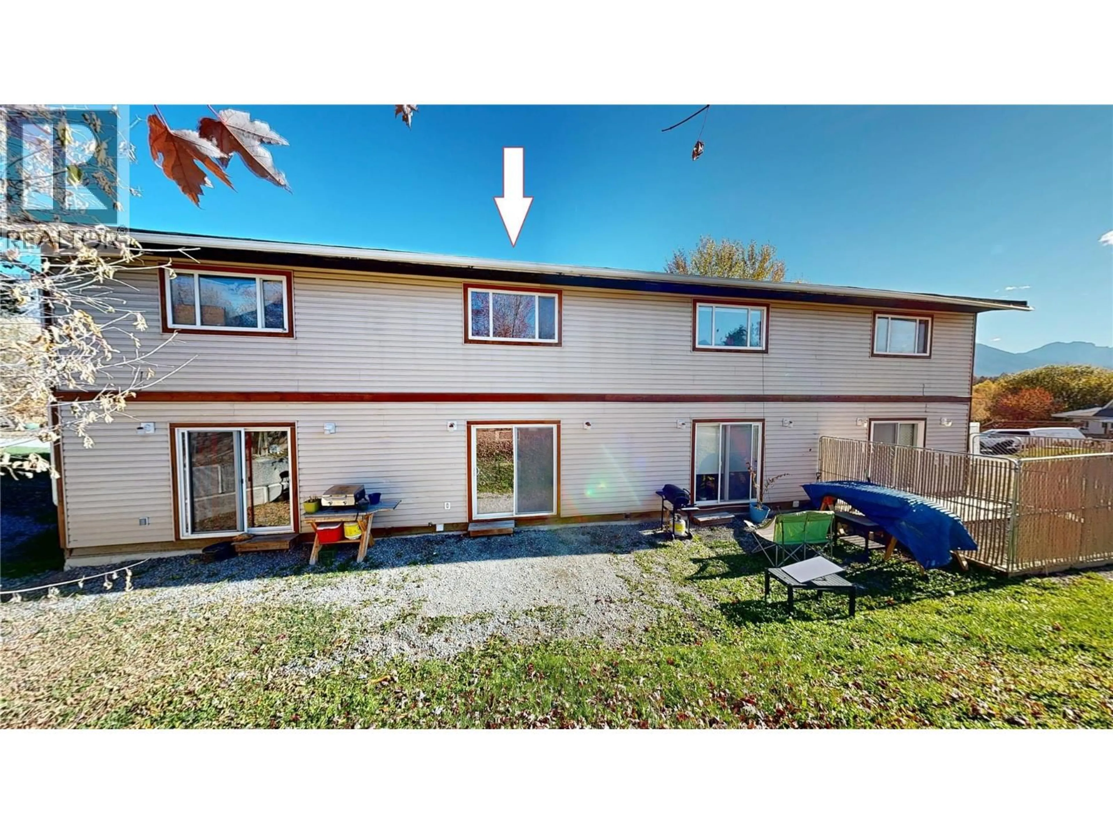 A pic from outside/outdoor area/front of a property/back of a property/a pic from drone, unknown for 5775 COLUMBIA ROAD, Edgewater British Columbia V0A1E0