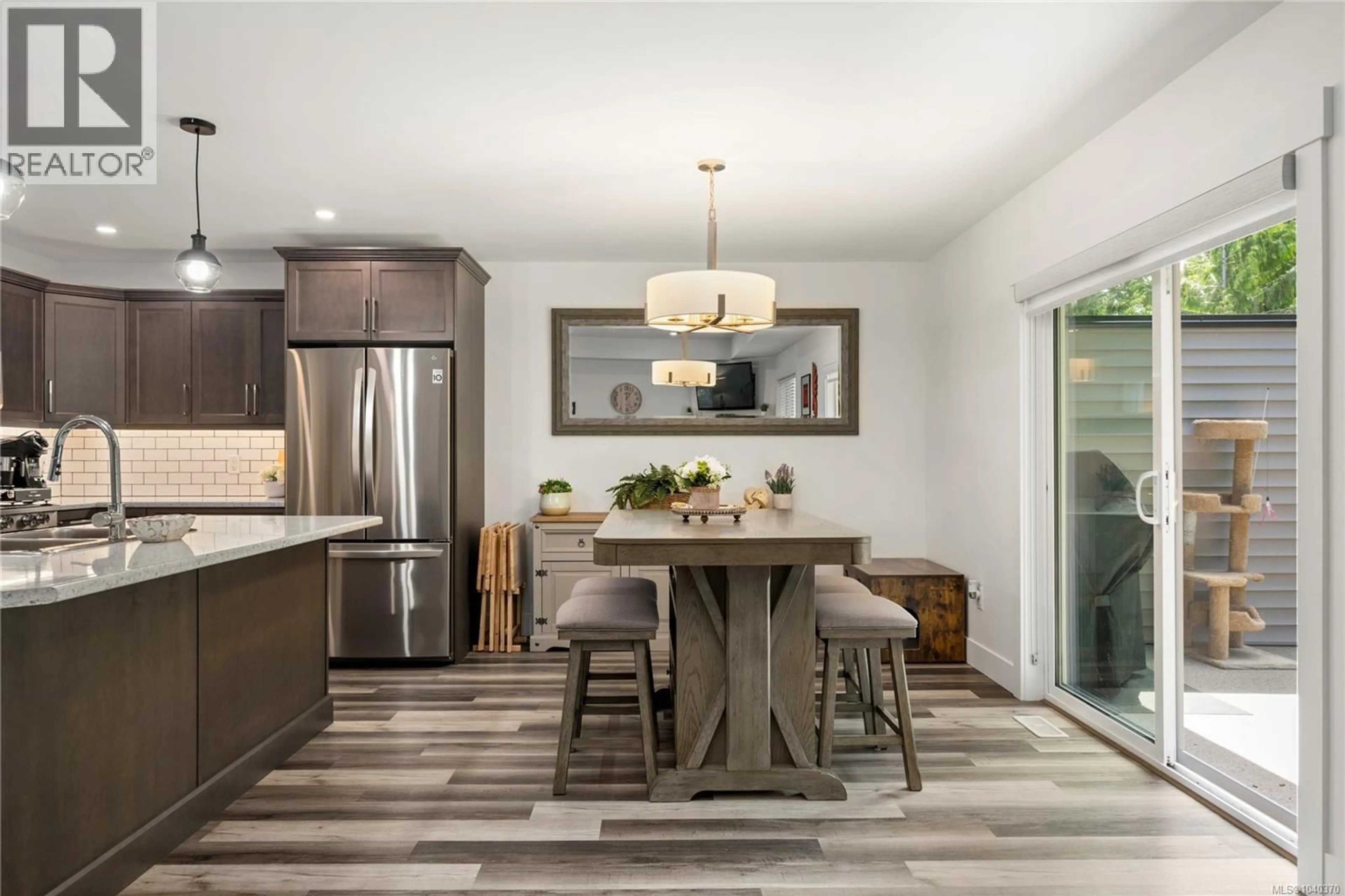 Open concept kitchen, ceramic/tile floor for 222 GOLDEN OAKS CRESCENT, Nanaimo British Columbia V9T0K8