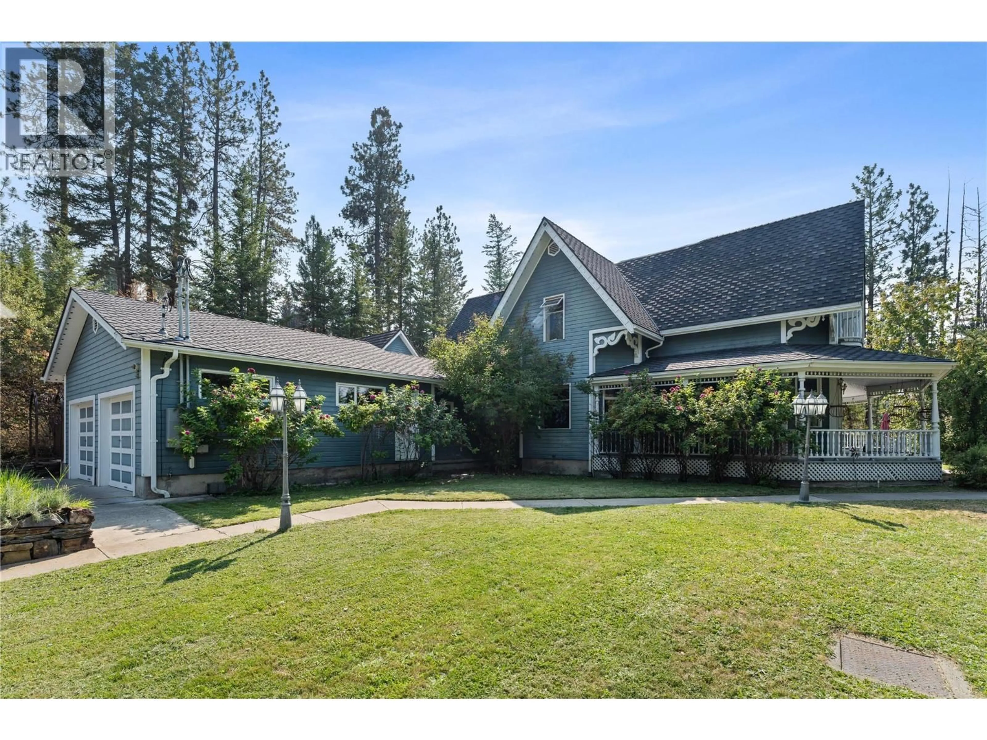 A pic from outside/outdoor area/front of a property/back of a property/a pic from drone, mountain view for 4345 JUNE SPRINGS ROAD, Kelowna British Columbia V1W4C8