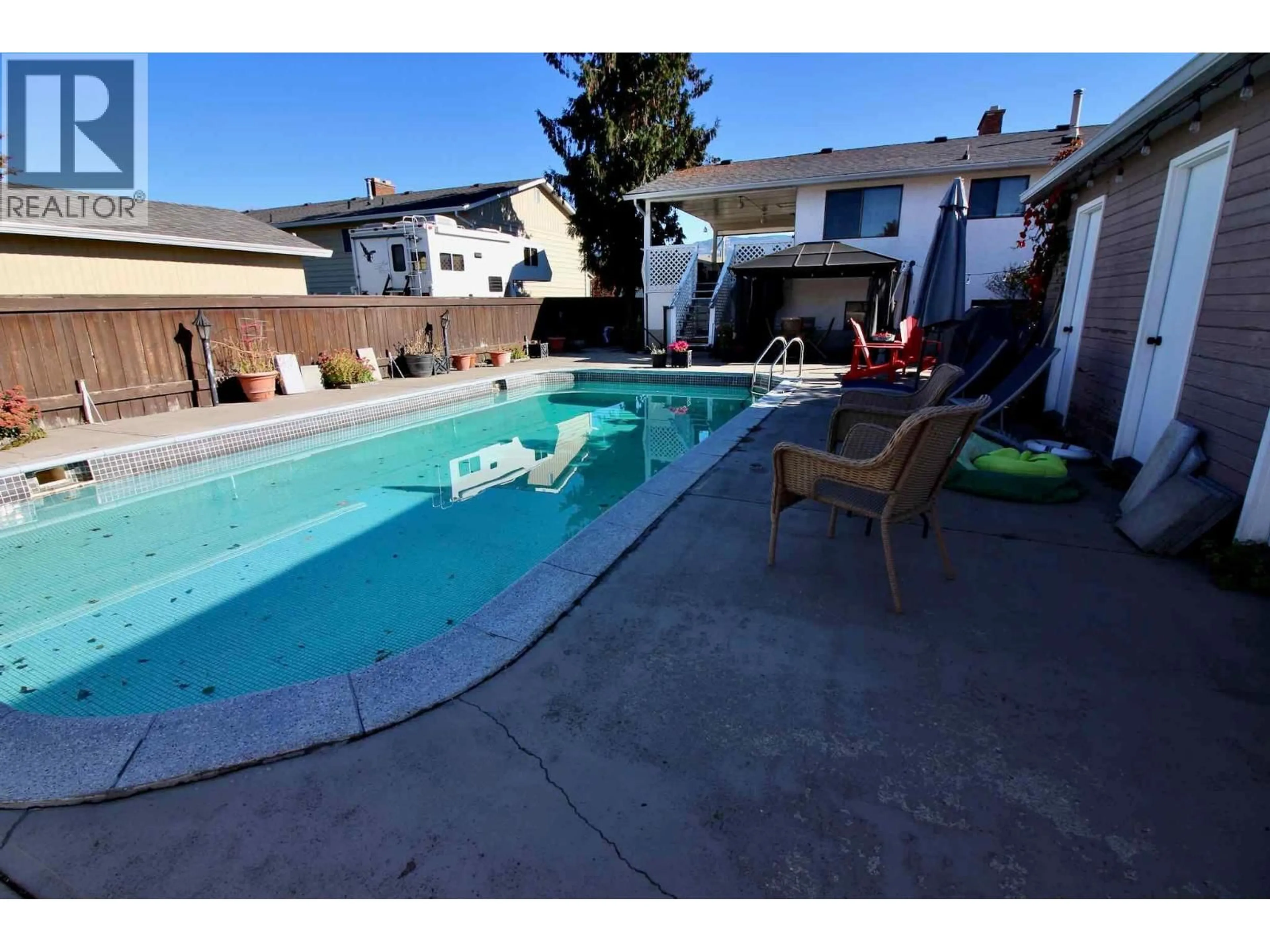 Pool for 620 WENRIC CRESCENT, Kelowna British Columbia V1X5R7