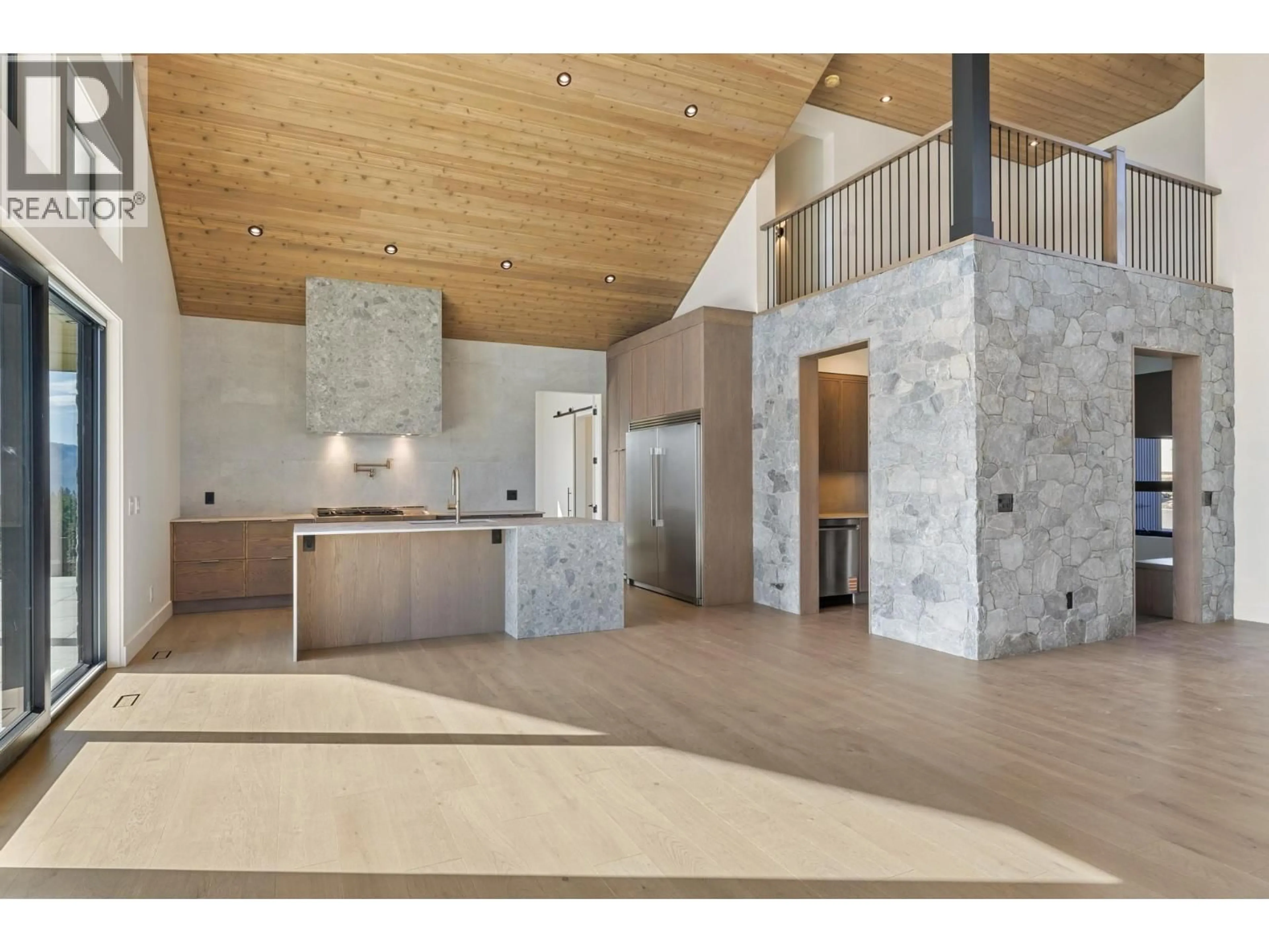 Unknown for 2495 PINNACLE RIDGE DRIVE, West Kelowna British Columbia V4T0E3