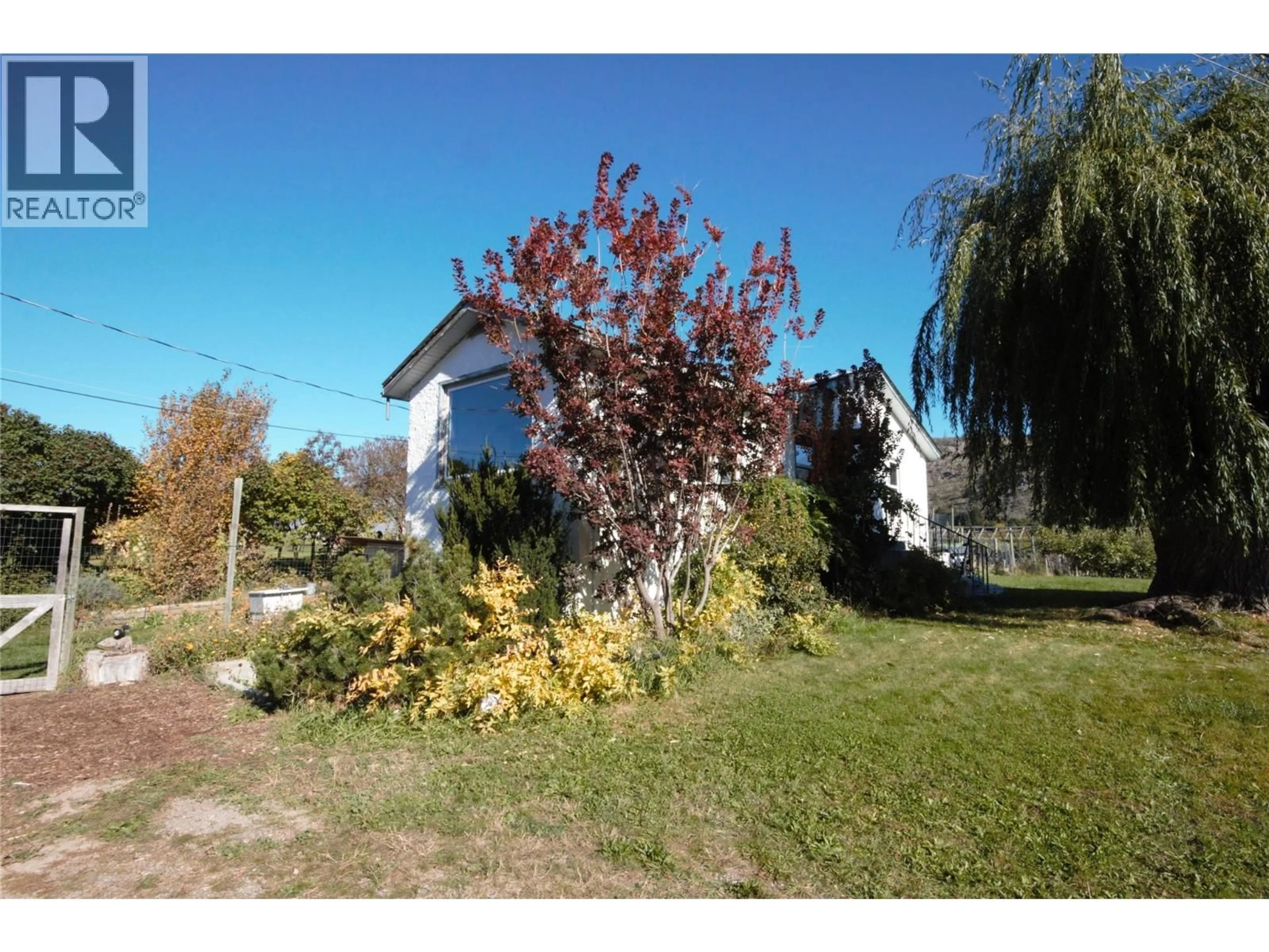 A pic from outside/outdoor area/front of a property/back of a property/a pic from drone, street for 4923 RYEGRASS ROAD, Oliver British Columbia V0H1T1