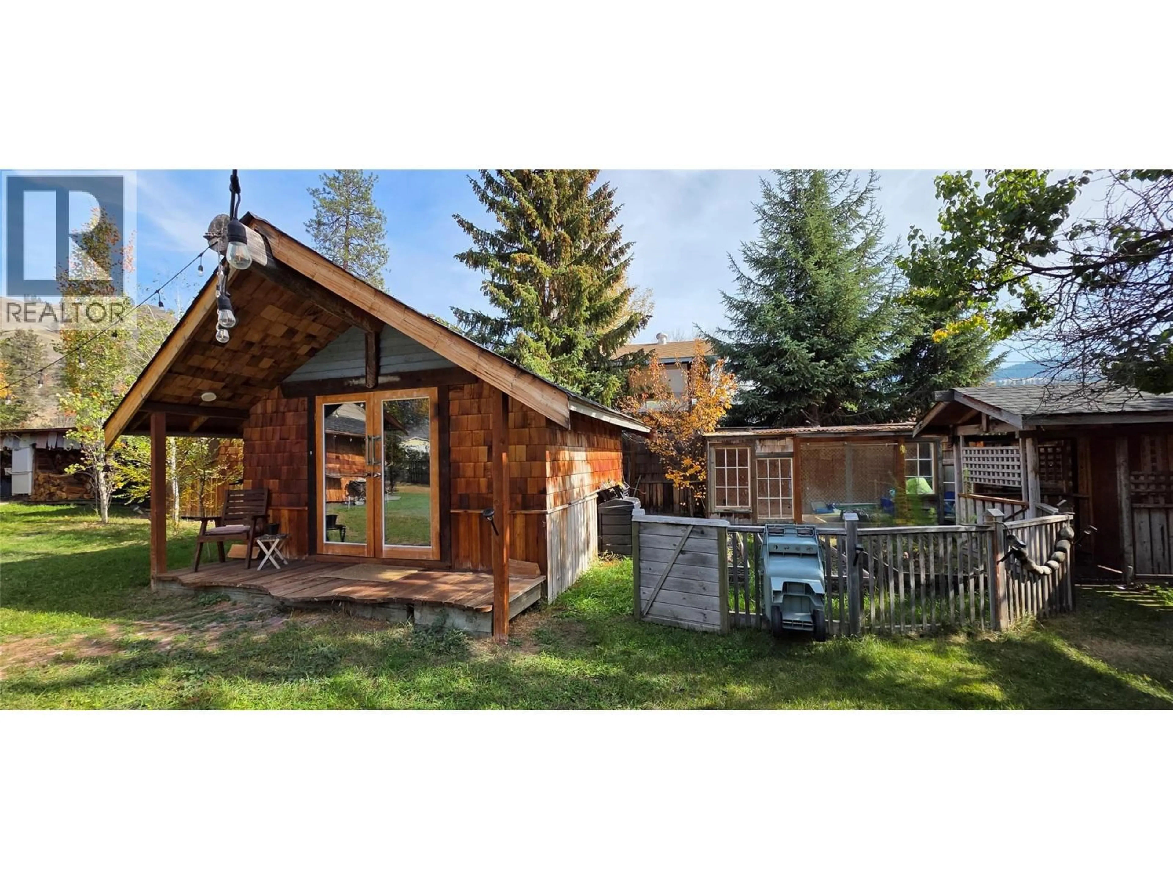 Shed for 468 SIXTH AVENUE, Midway British Columbia V0H1M0