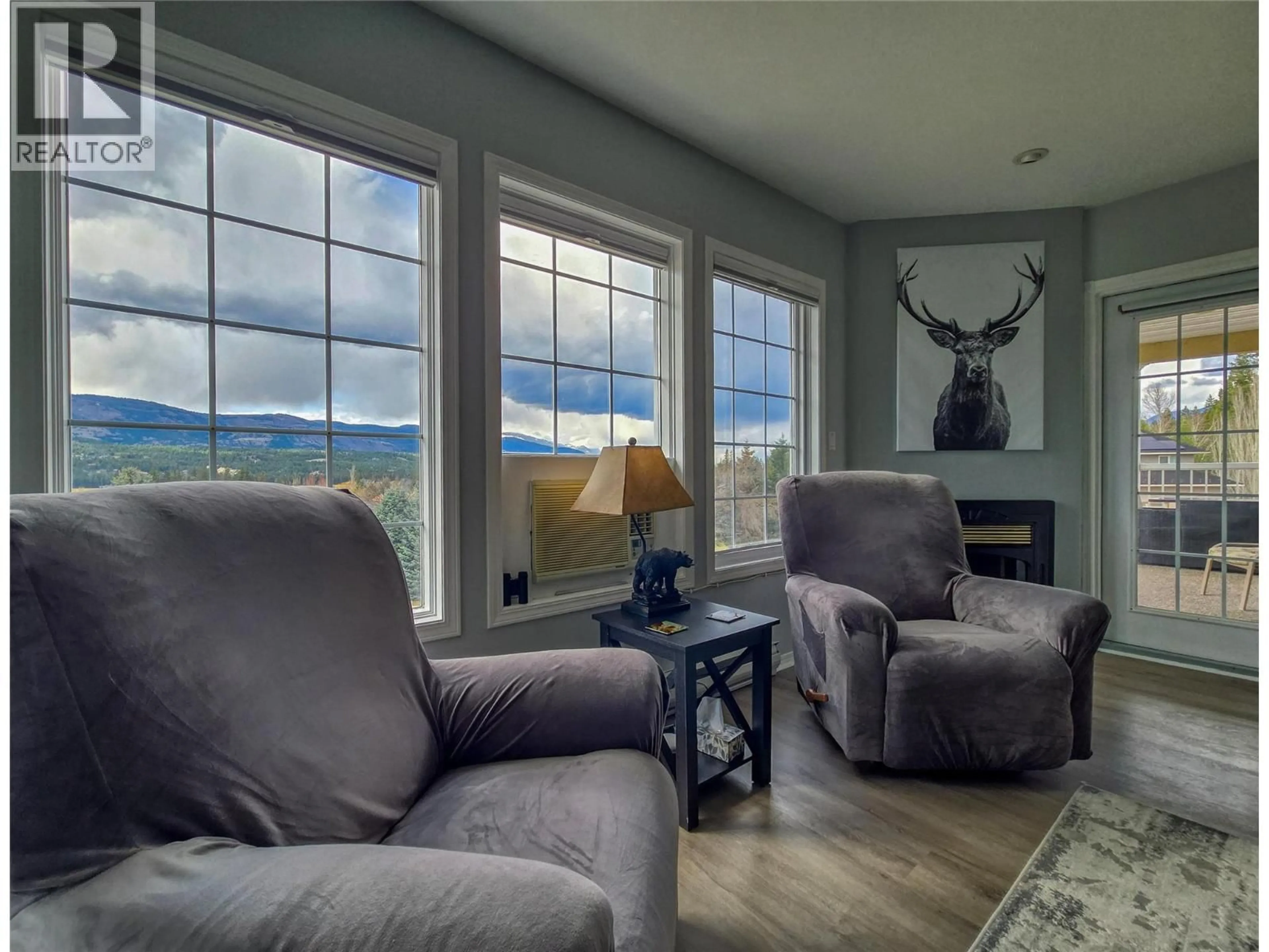 Living room with furniture, unknown for 5012A - 5052 RIVERVIEW ROAD, Fairmont Hot Springs British Columbia V0B1L1