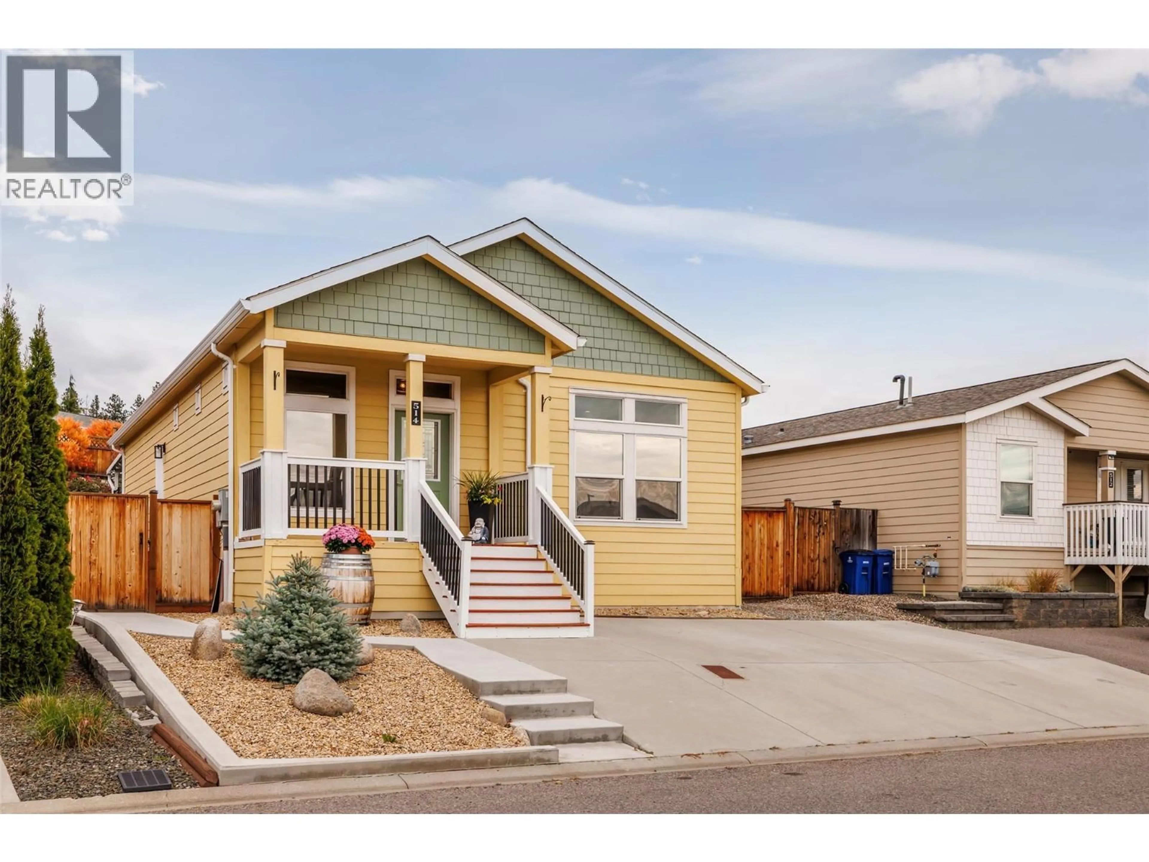 Home with vinyl exterior material, street for 514 - 2440 OLD OKANAGAN HIGHWAY, Westbank British Columbia V4T3A3