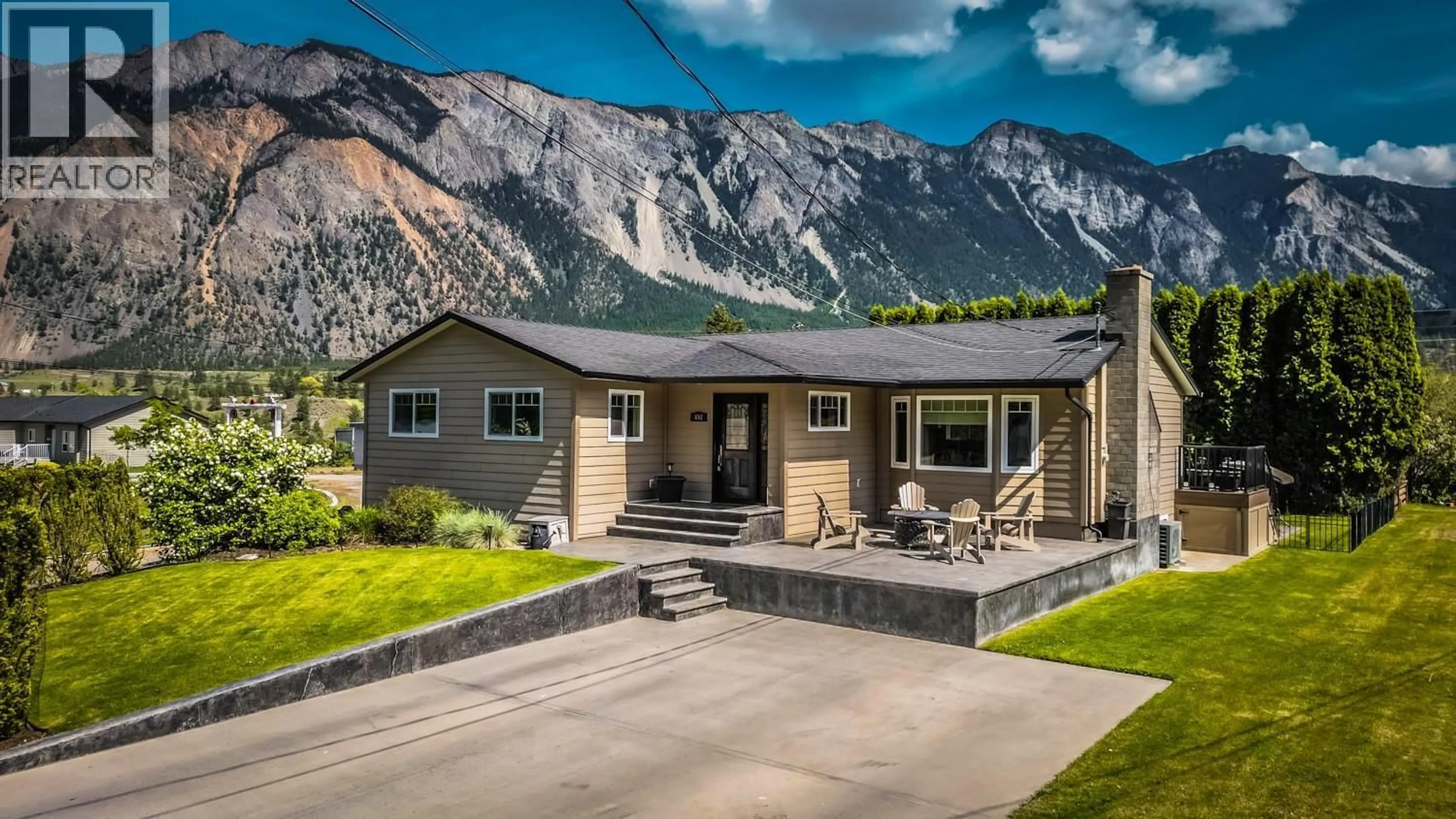 Unknown for 692 SUMMERS STREET, Lillooet British Columbia V0K1V0
