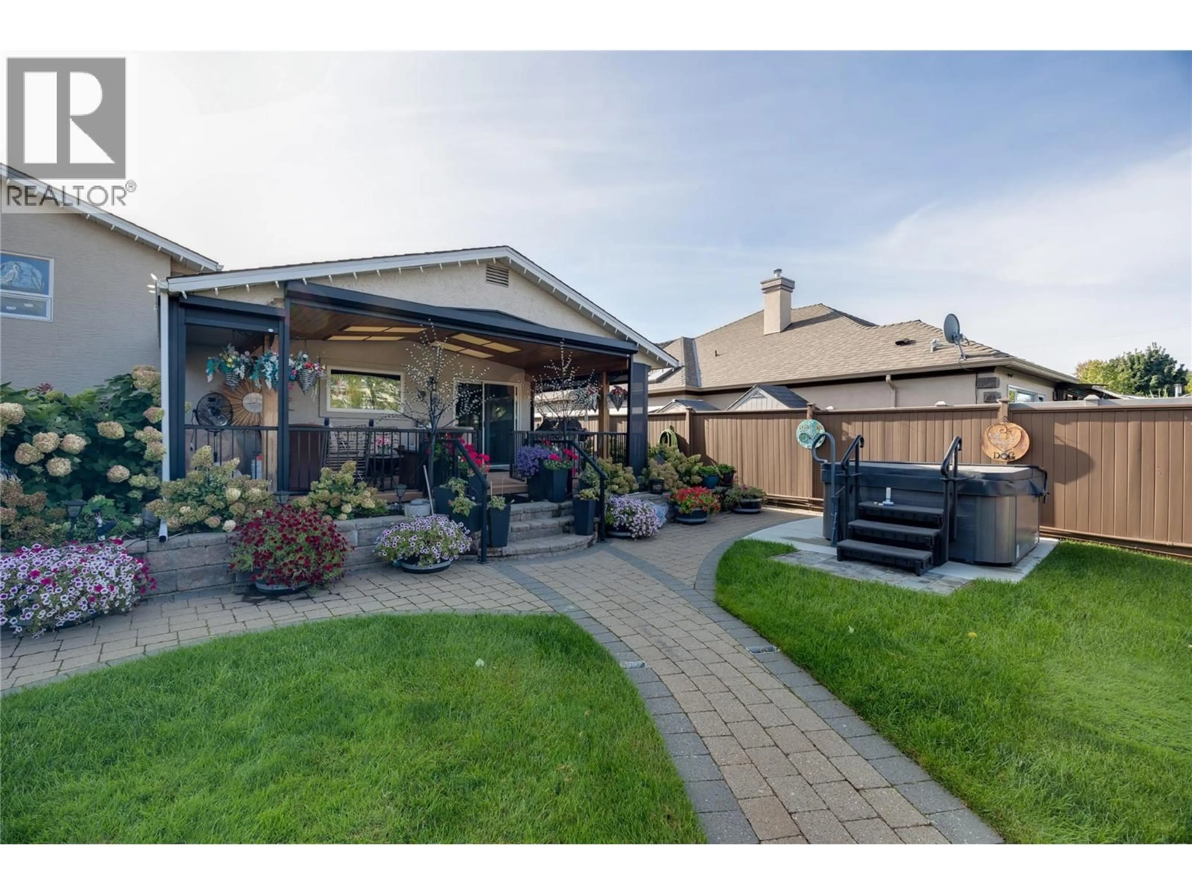 Patio, street for 1350 GREEN BAY ROAD, West Kelowna British Columbia V4T2B6