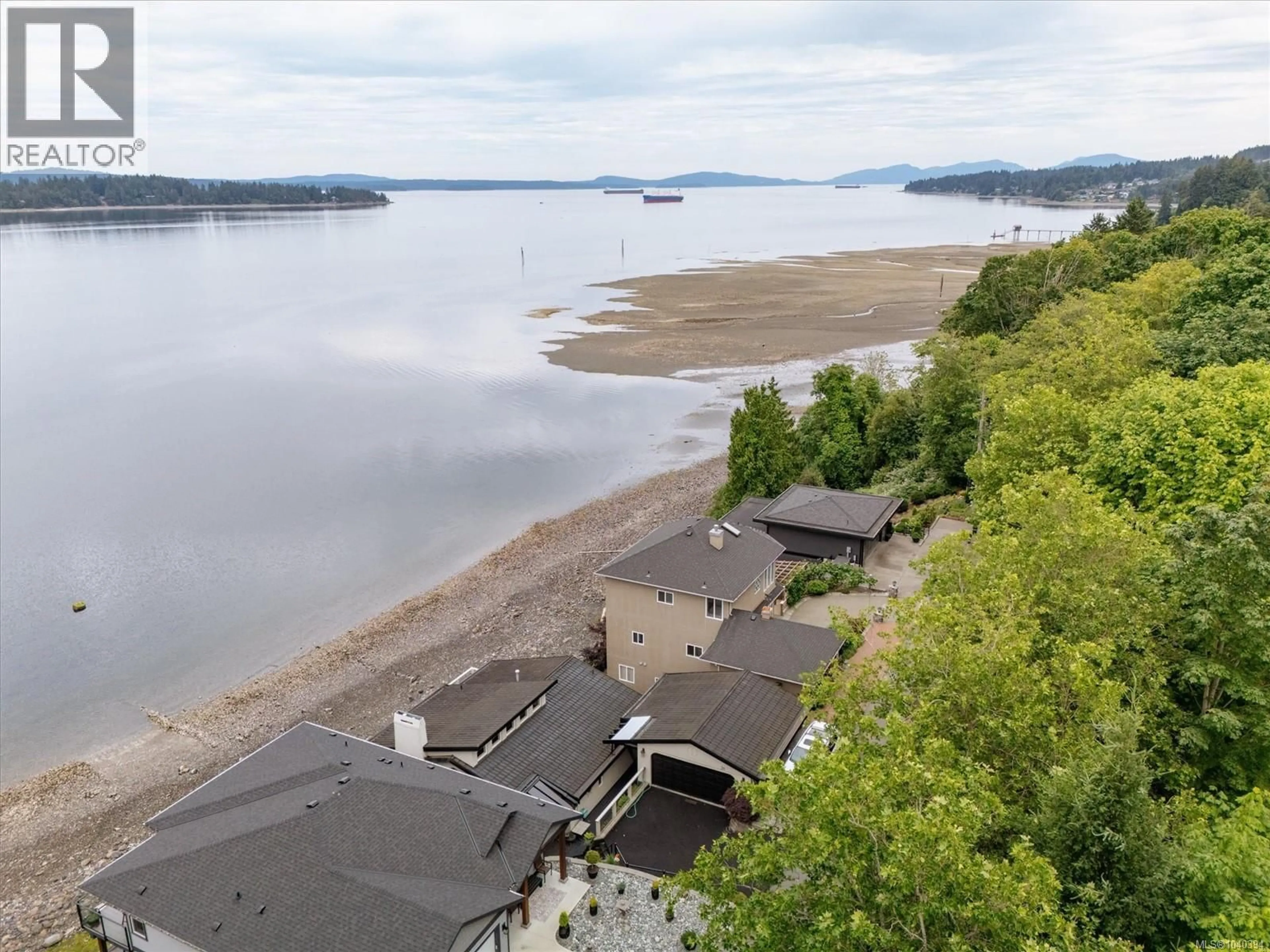 A pic from outside/outdoor area/front of a property/back of a property/a pic from drone, water/lake/river/ocean view for 21 - 245 OYSTER COVE ROAD, Ladysmith British Columbia V9G1B6