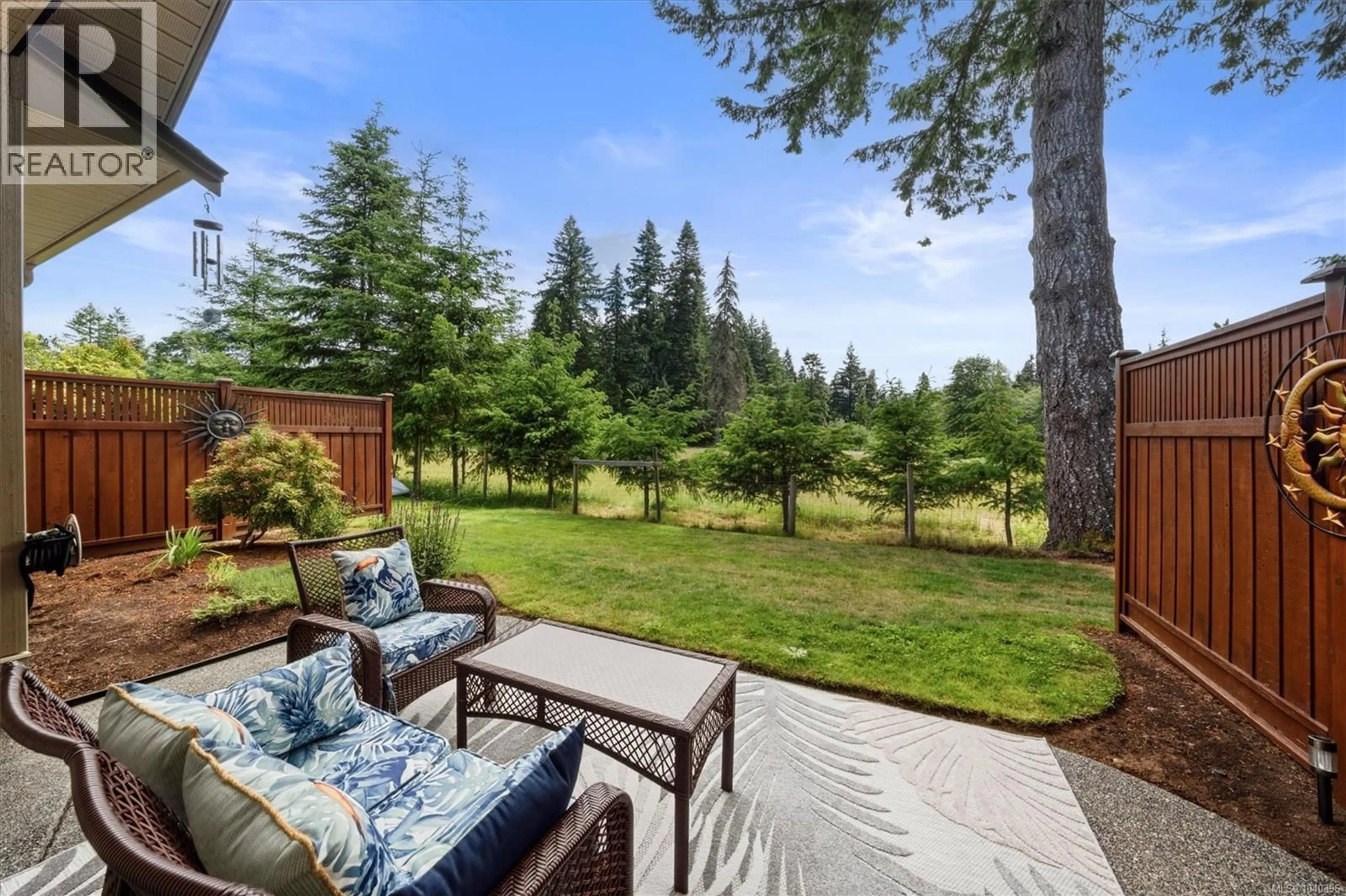 Patio, forest/trees view for 10 - 48 MCPHEDRAN ROAD SOUTH, Campbell River British Columbia V9W3C6