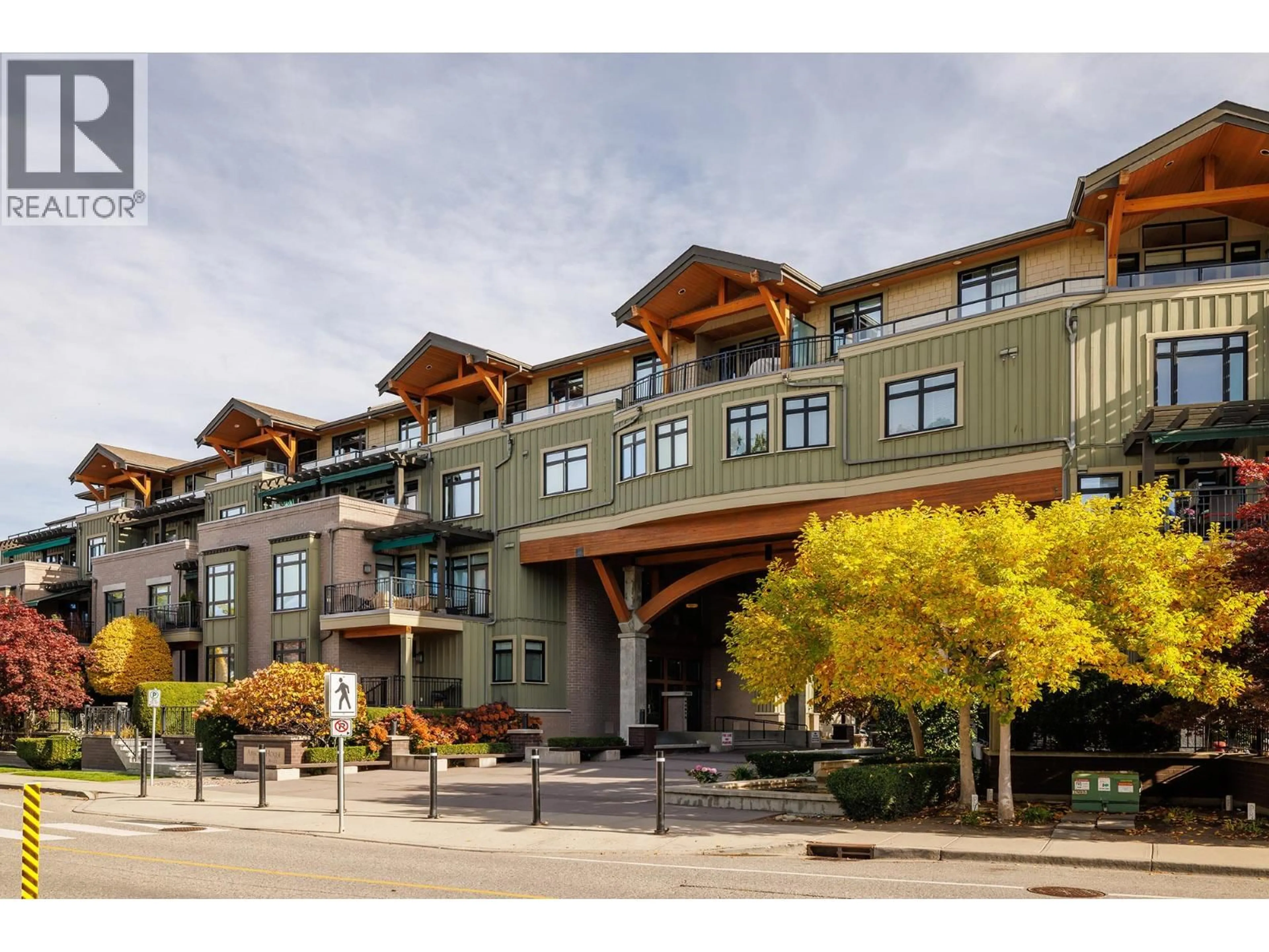 Patio, mountain view for 103 - 2901 ABBOTT STREET, Kelowna British Columbia V1Y1G7