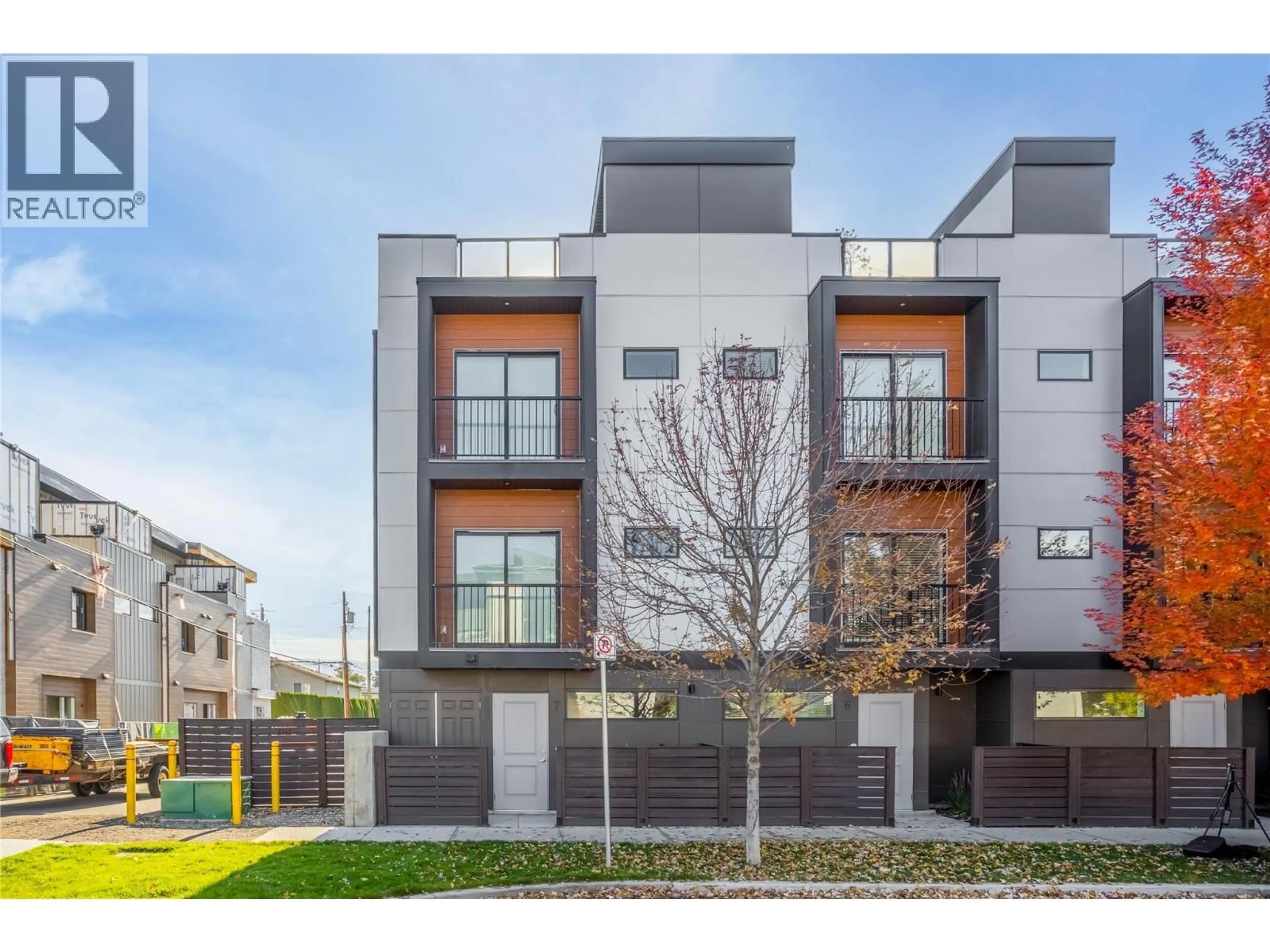 Unknown for 7 - 701 MORRISON AVENUE, Kelowna British Columbia V1Y5E6